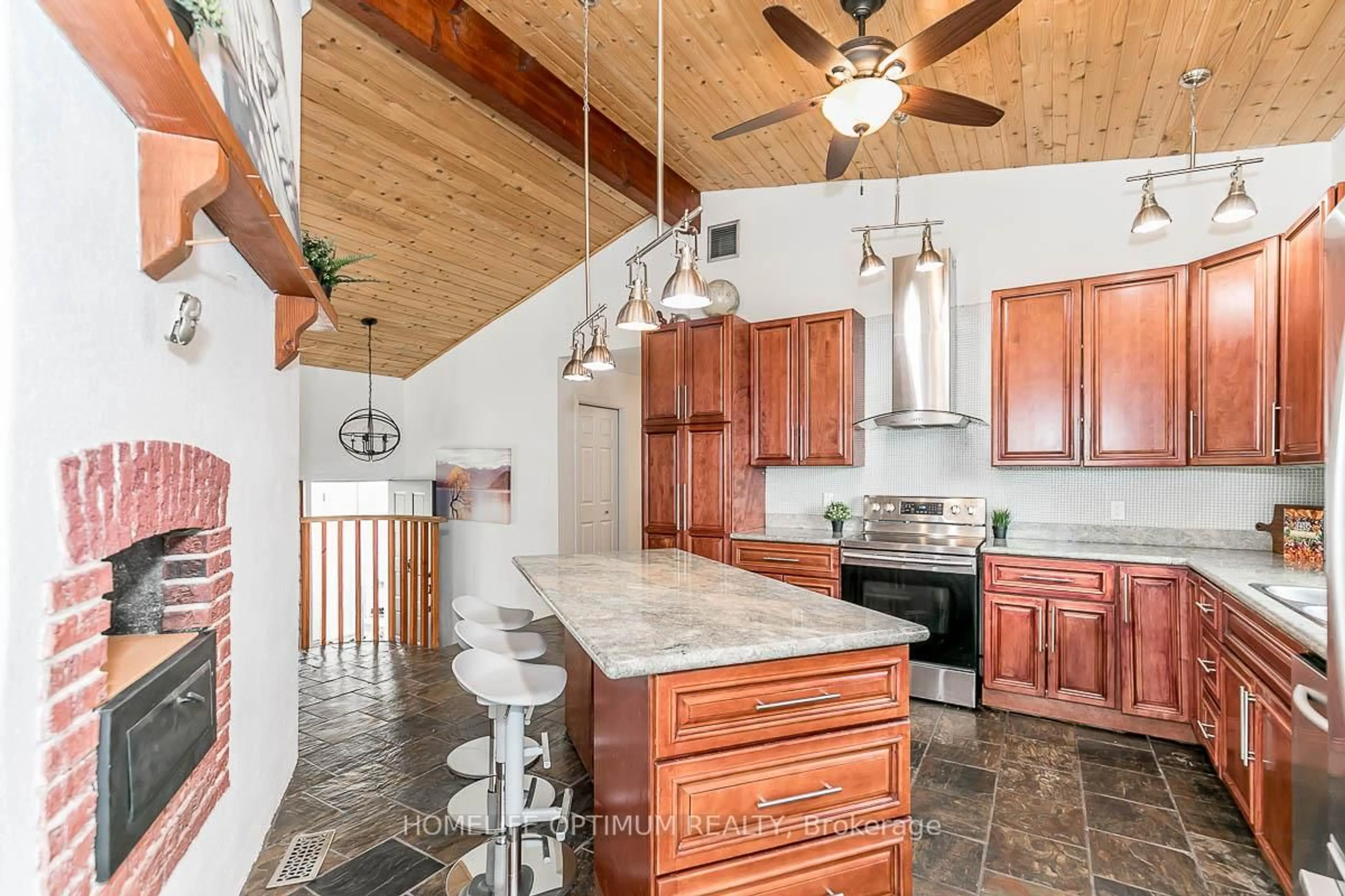 Open concept kitchen, ceramic/tile floor for 4328 Line 8 N/A, Oro-Medonte Ontario L0K 1E0