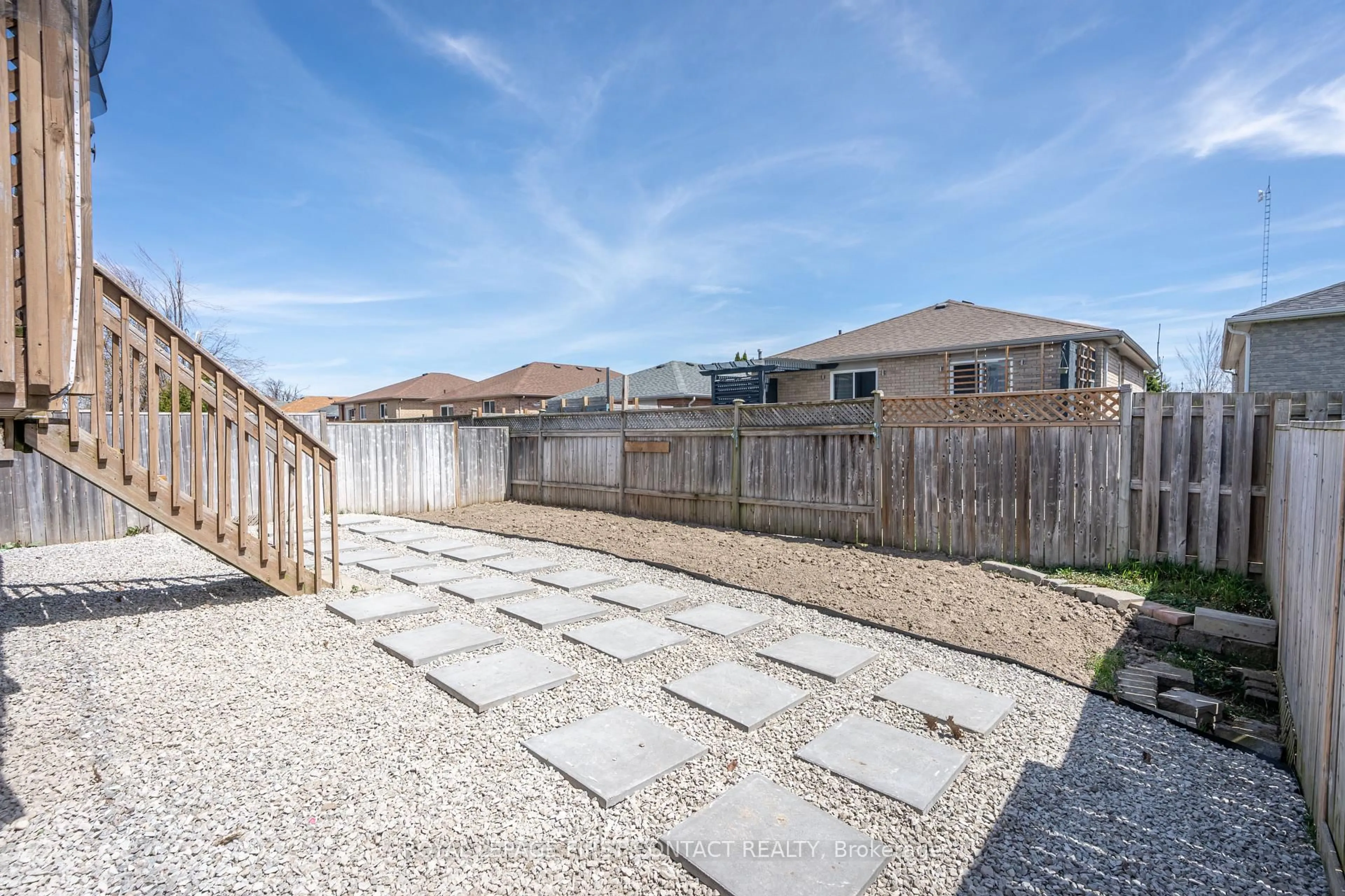 Patio, street for 60 William Paddison Dr, Barrie Ontario L4M 0G4