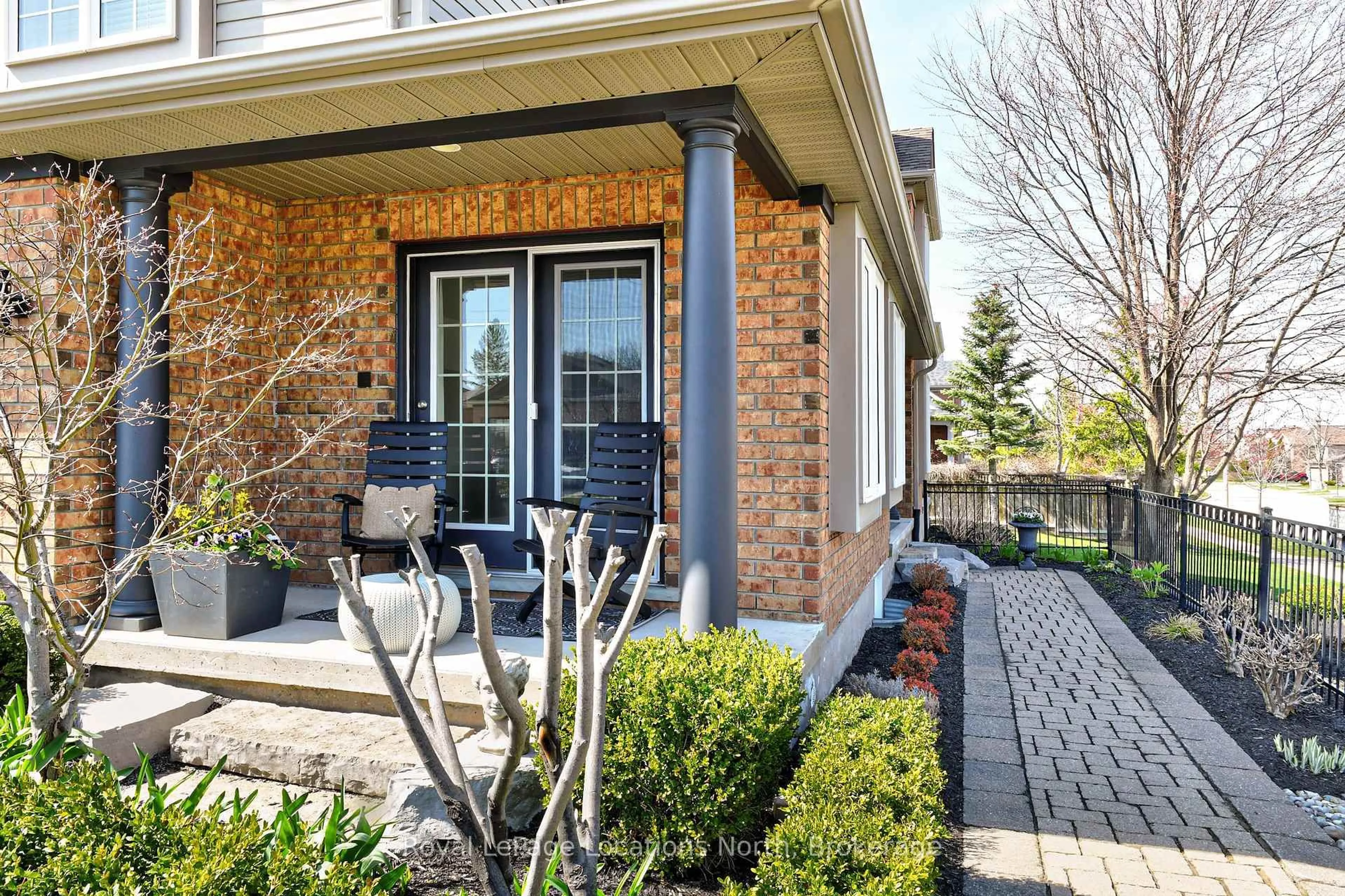 Home with brick exterior material, street for 10 Georgian Meadows Dr, Collingwood Ontario L9Y 5N3