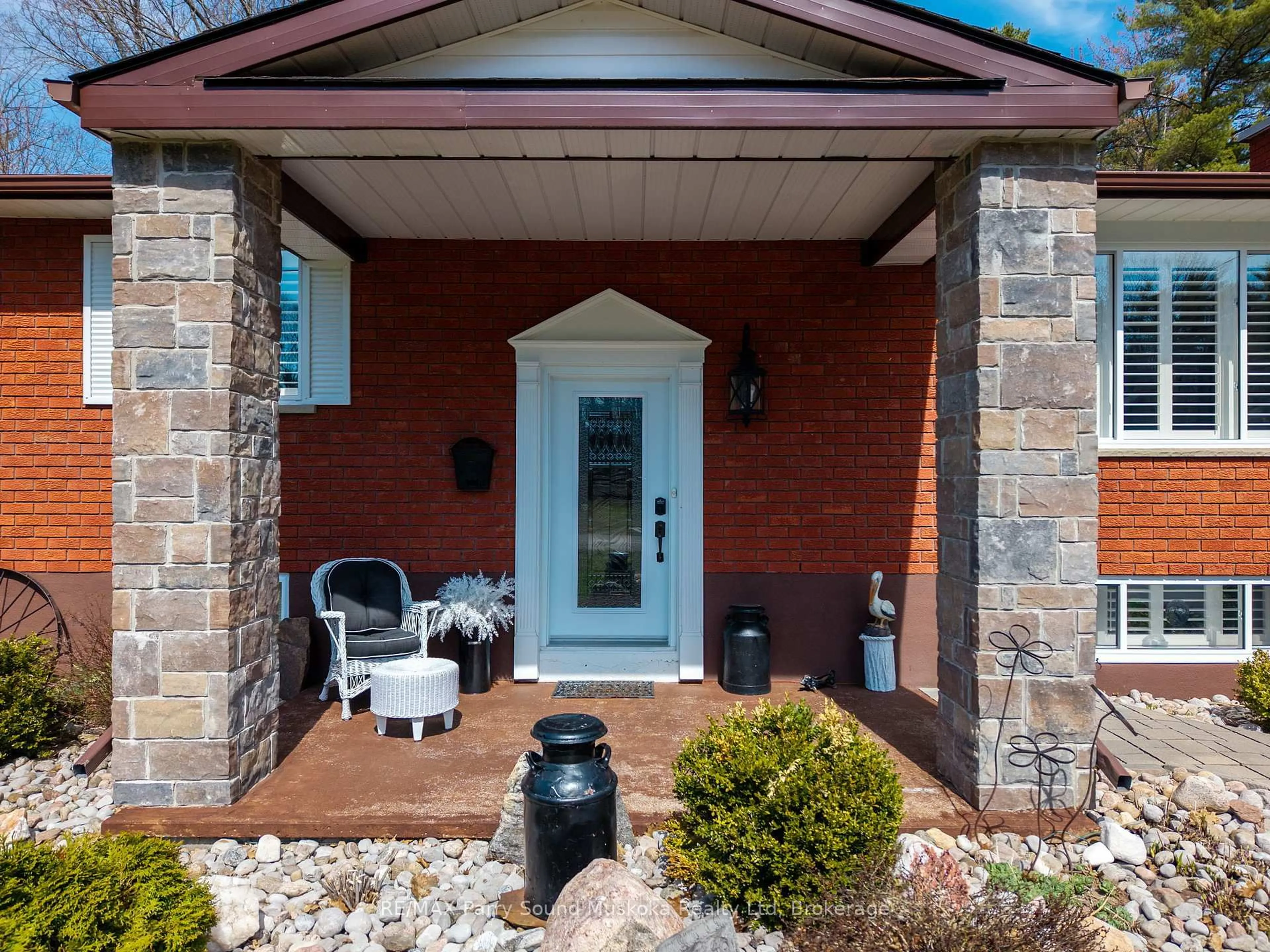 Home with brick exterior material, street for 49 Stocco Circ, Tiny Ontario L0L 2T0