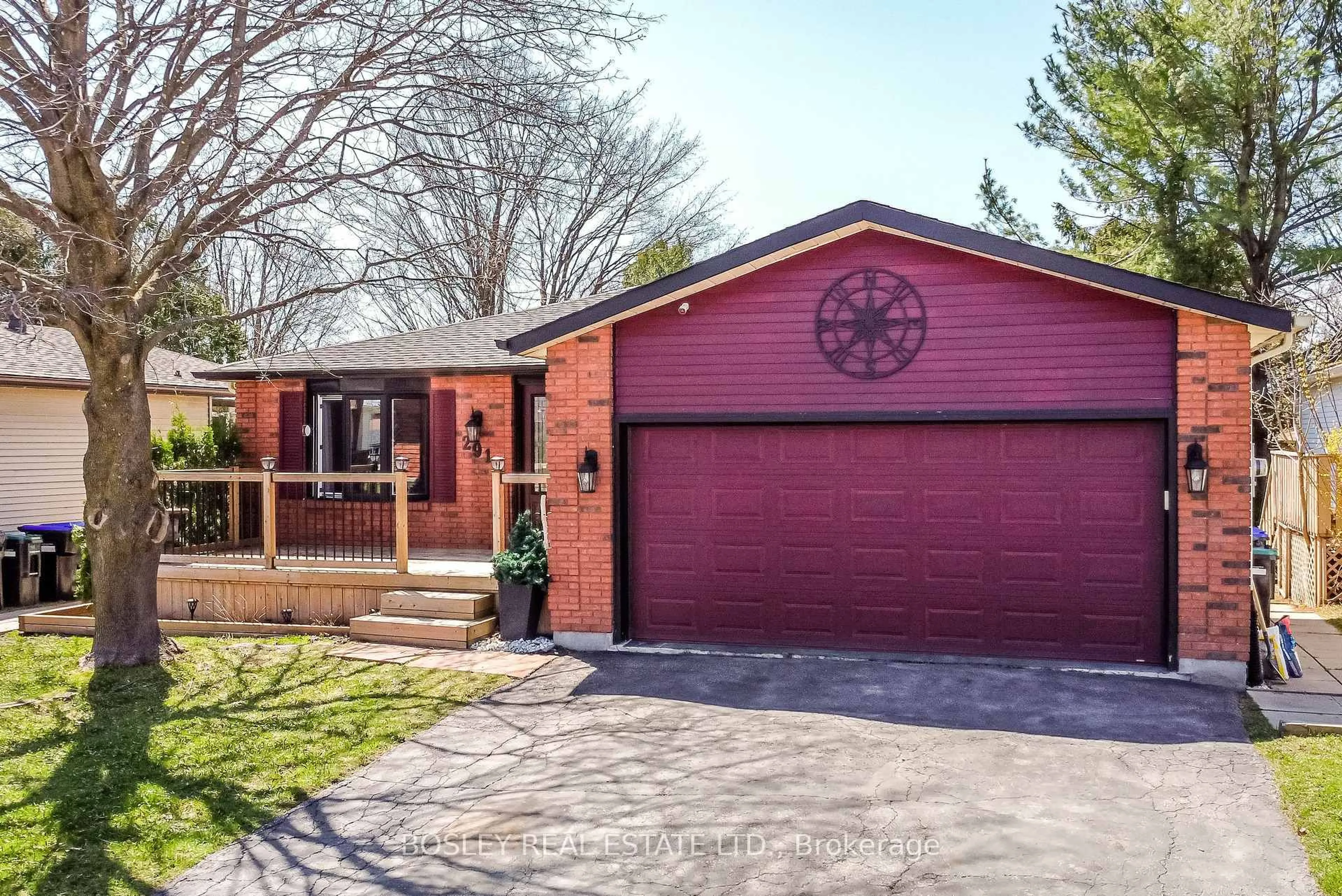 Home with brick exterior material, street for 291 Otter Cres, Midland Ontario L4R 4X4