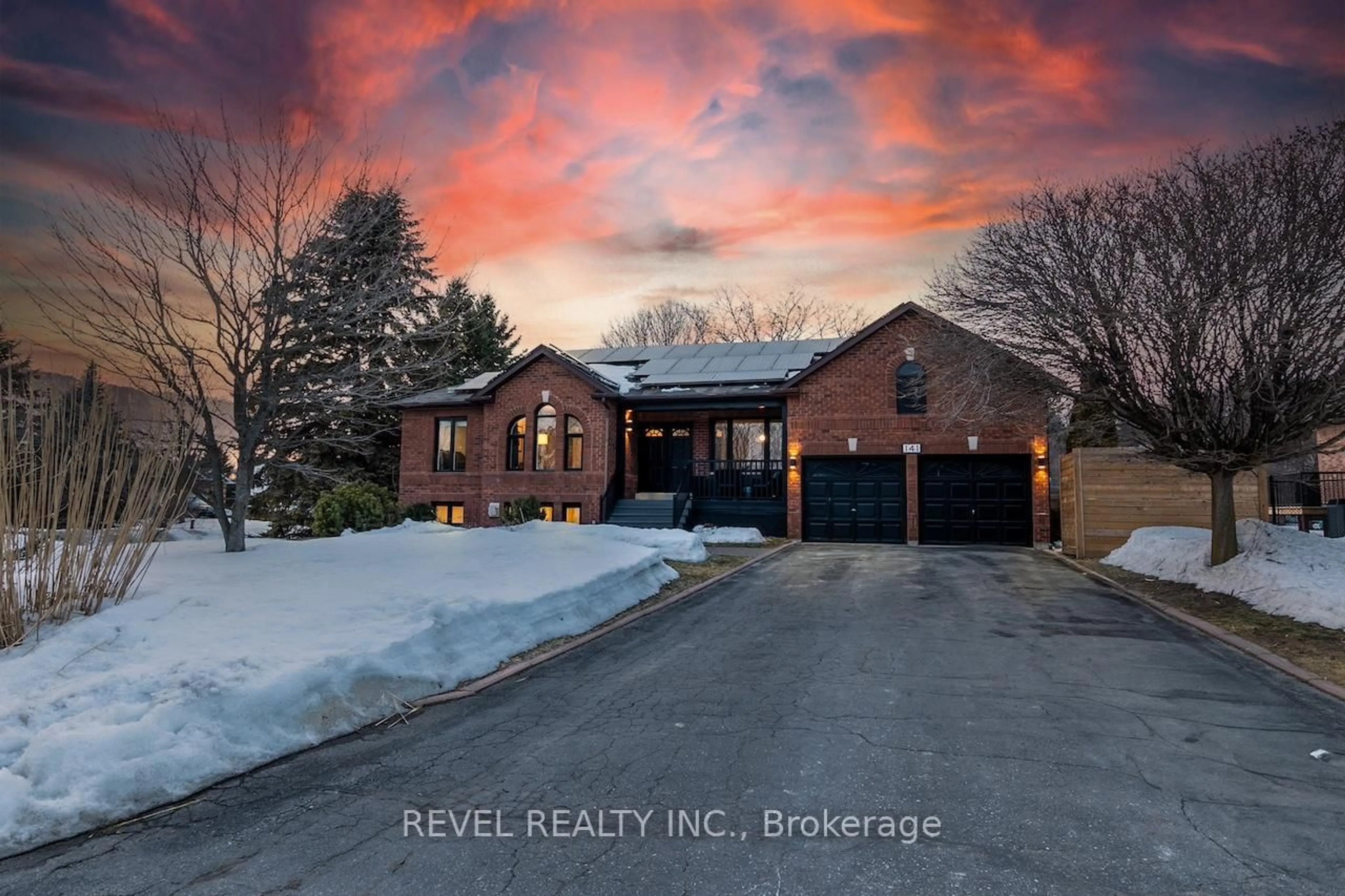 Unknown for 141 WASAGA SANDS Dr, Wasaga Beach Ontario L9Z 1H9