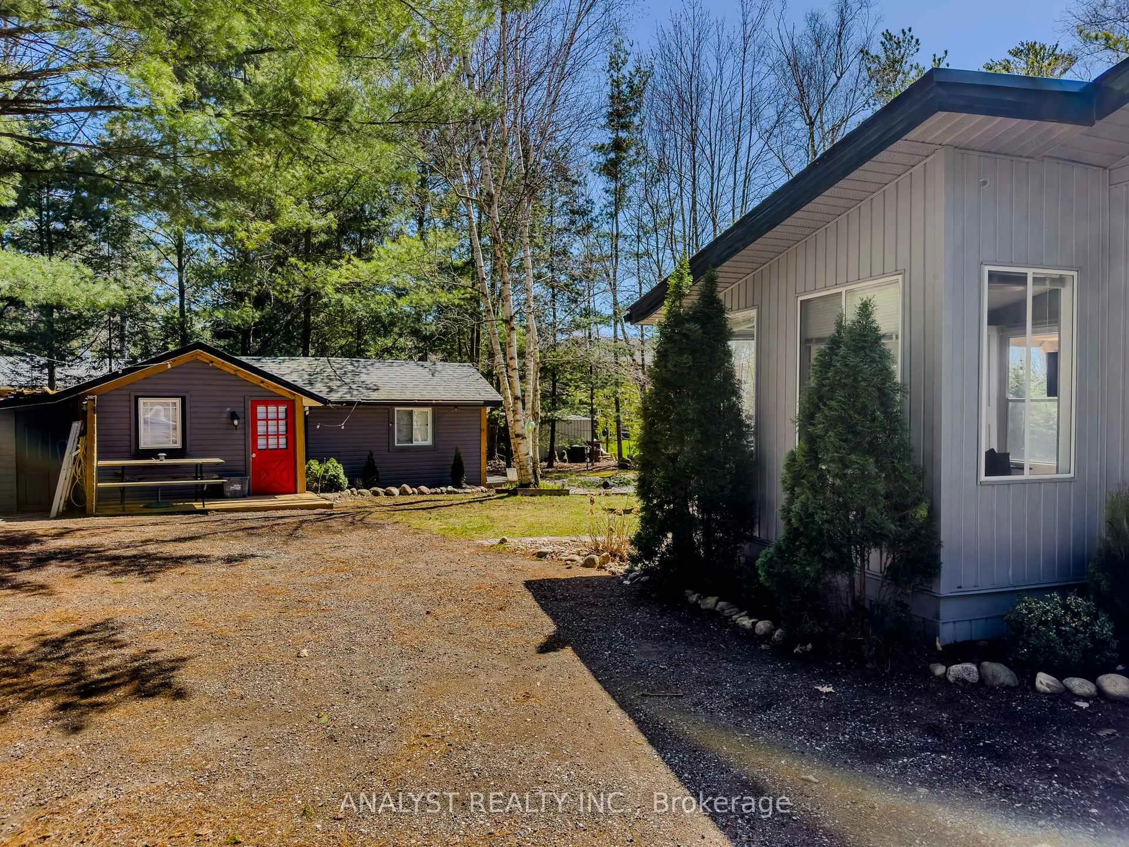 A pic from outside/outdoor area/front of a property/back of a property/a pic from drone, forest/trees view for 37 Lindale Ave, Tiny Ontario L9M 0J2