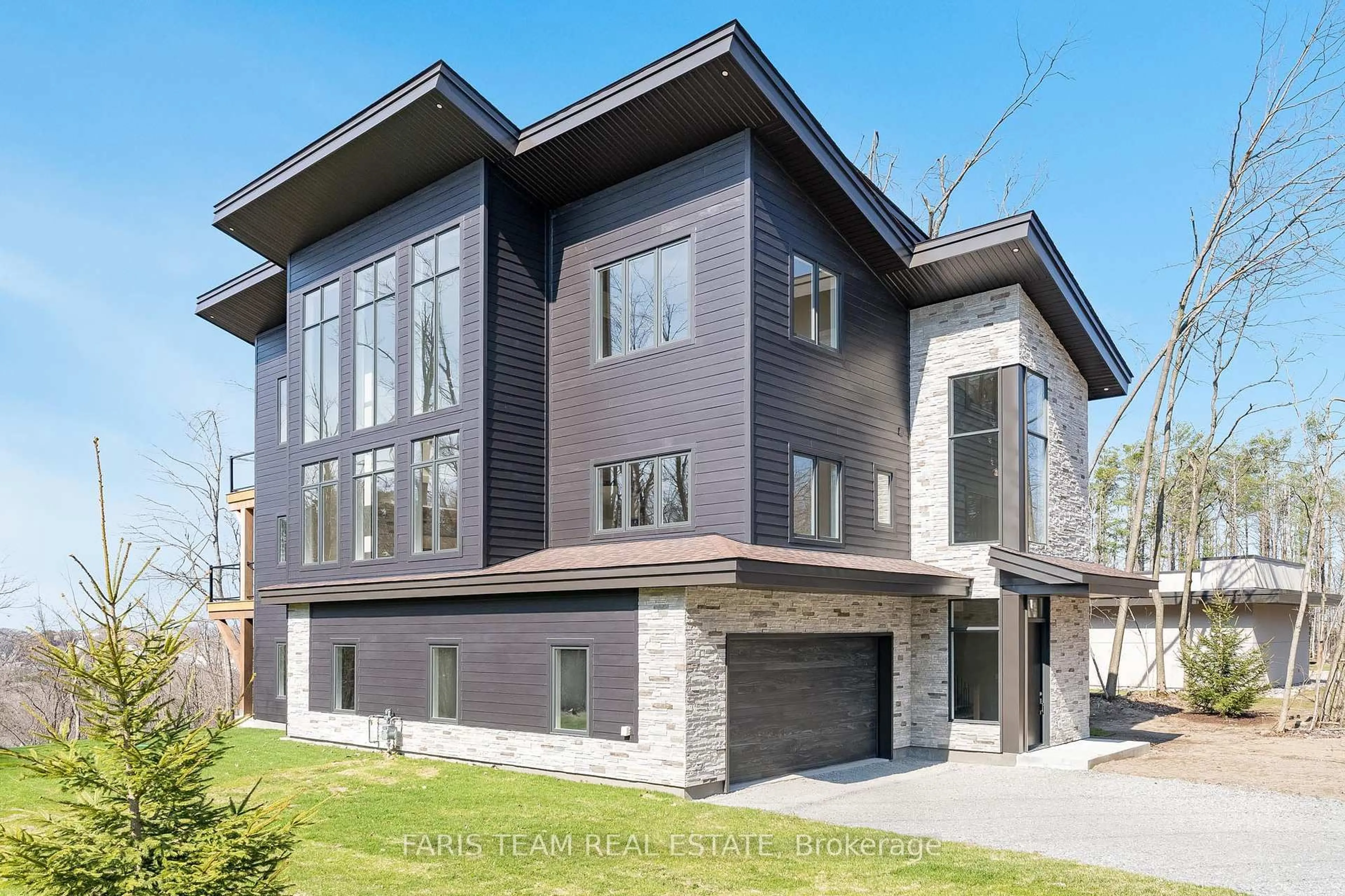 Home with brick exterior material, street for 3316 Line 4 N/A, Oro-Medonte Ontario L0L 2L0