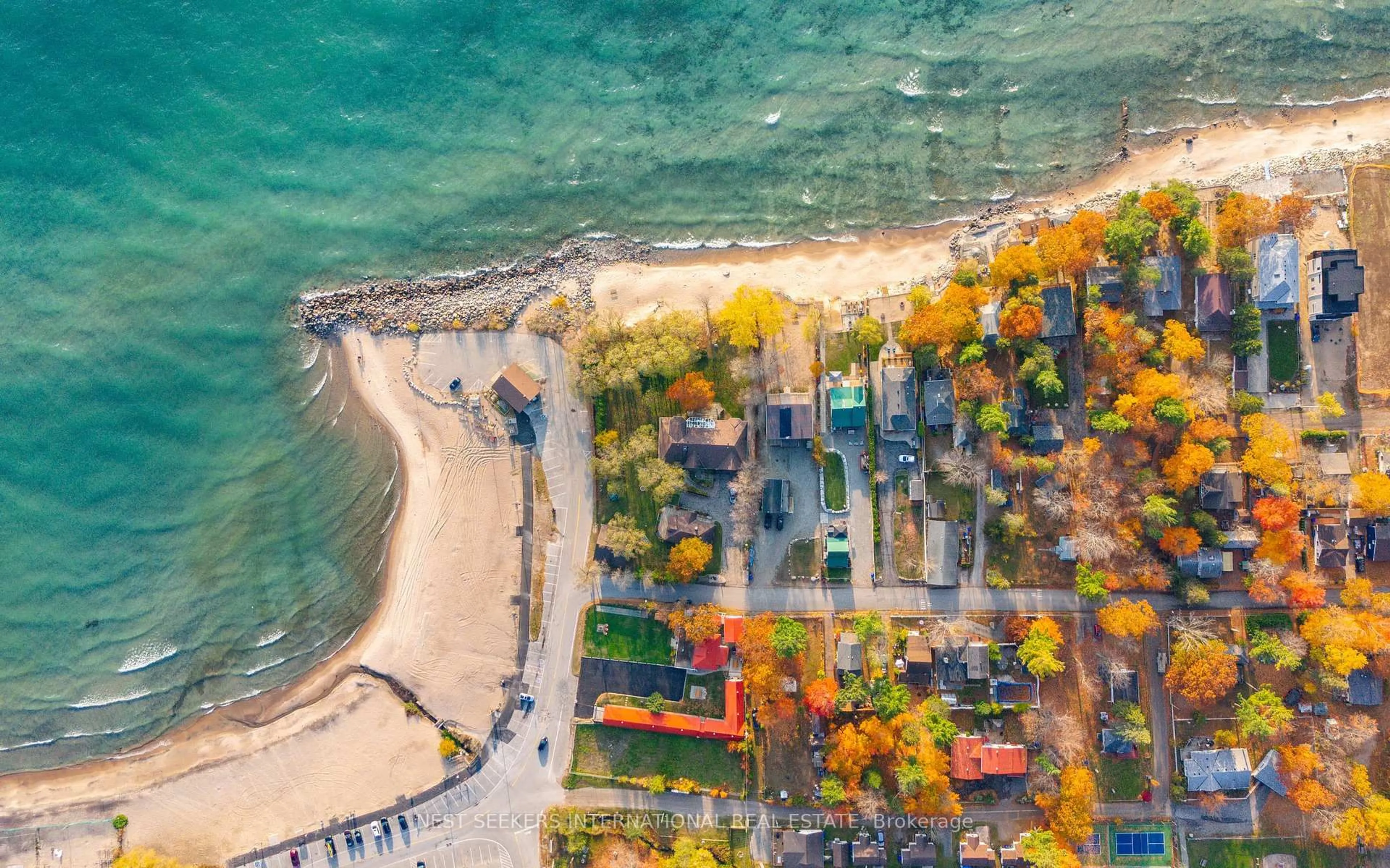 A pic from outside/outdoor area/front of a property/back of a property/a pic from drone, street for 20 Tiny Beaches Rd, Tiny Ontario L0L 2J0