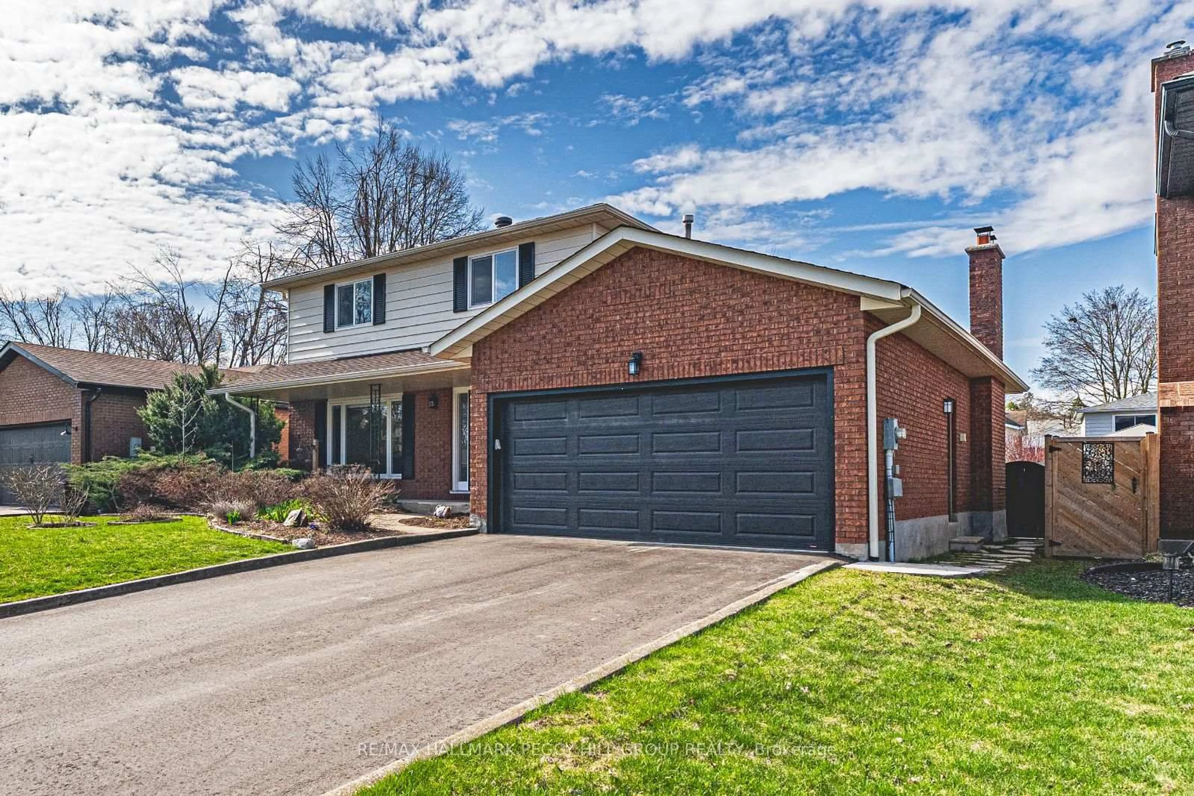 Home with brick exterior material, street for 67 Springhome Rd, Barrie Ontario L4N 4S3
