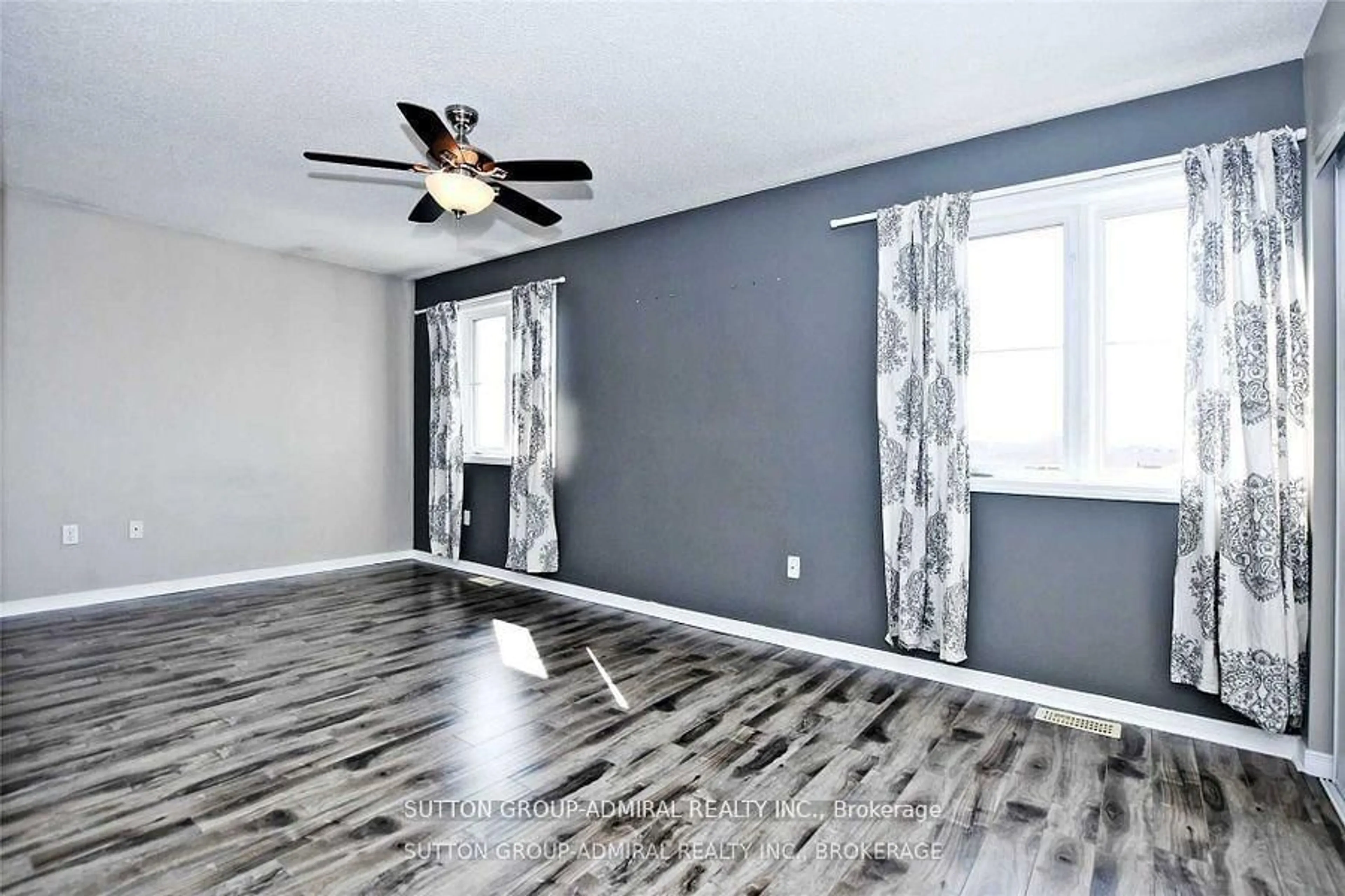 A pic of a room for 19 Cheltenham Rd #7, Barrie Ontario L4M 0E7