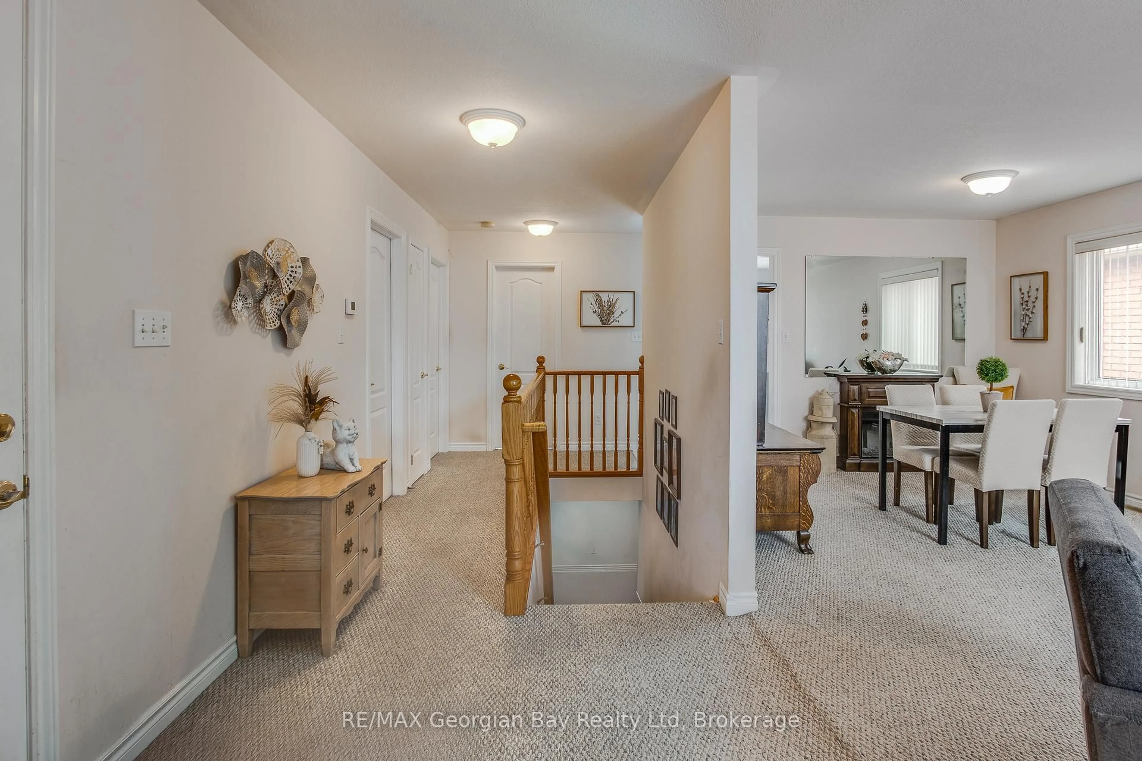 Unknown for 1085 Whitney Cres, Midland Ontario L4R 5N2