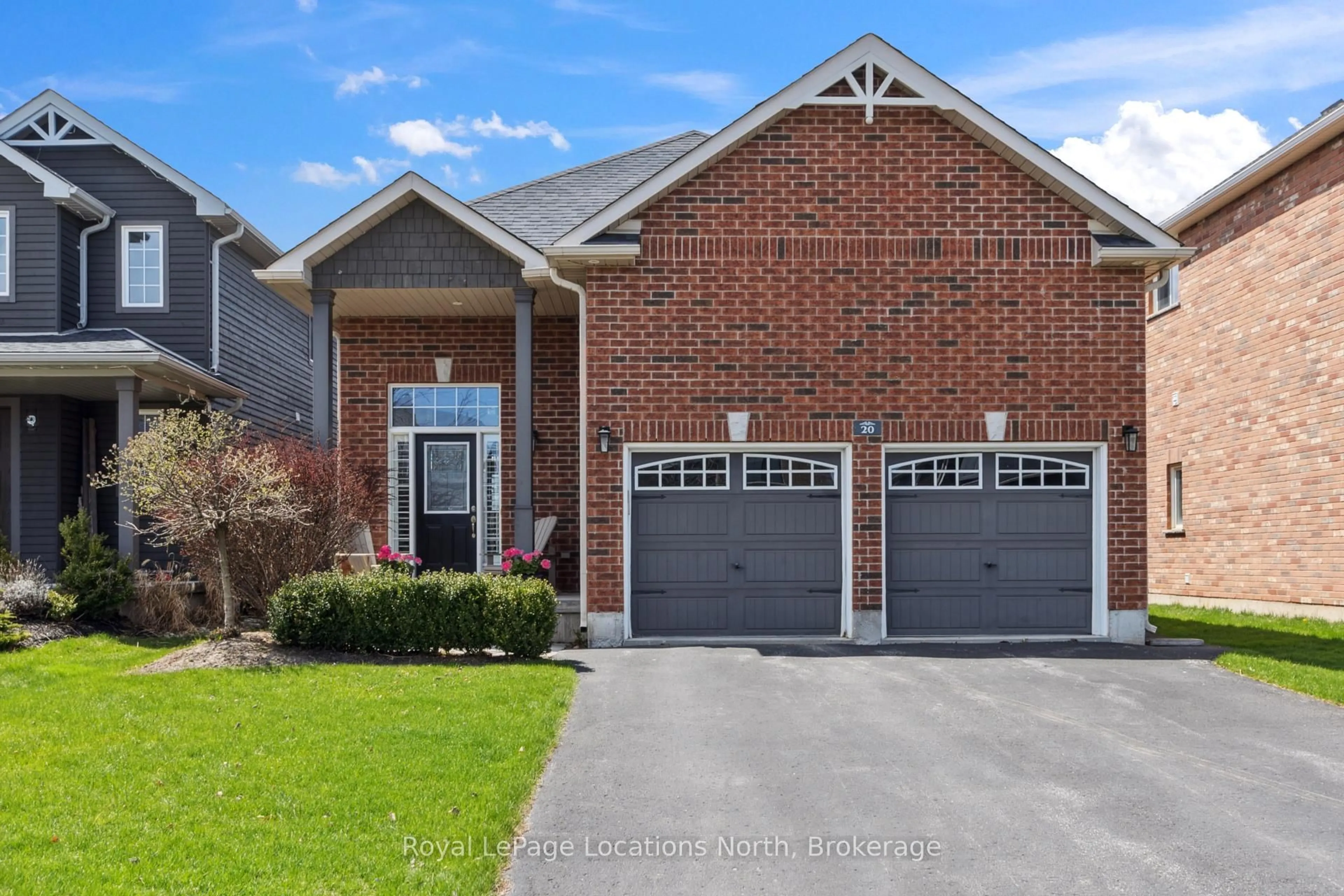 Home with brick exterior material, street for 20 Dance St, Collingwood Ontario L9Y 0H4