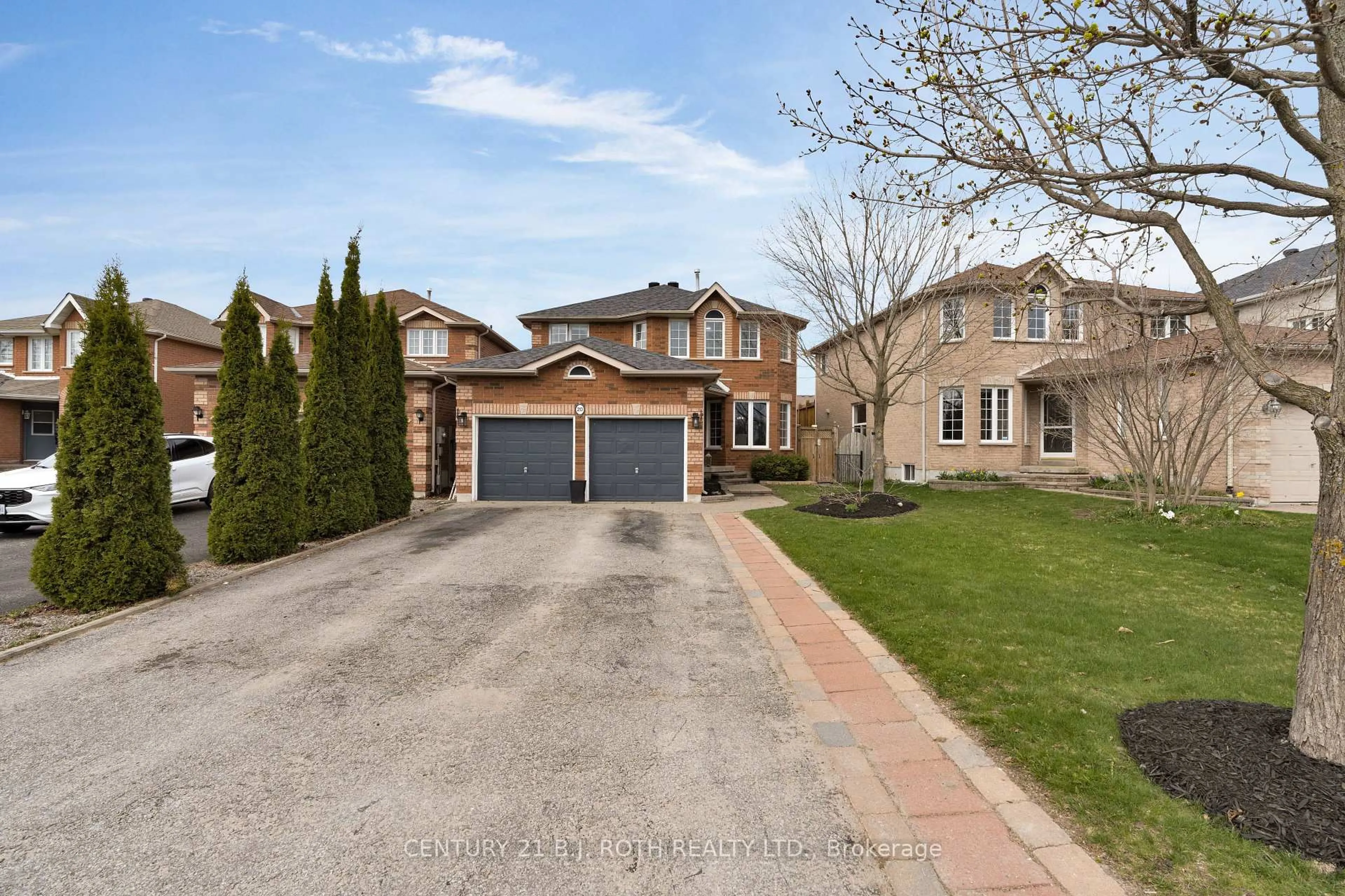 Home with brick exterior material, street for 20 Bear Creek Dr, Barrie Ontario L4N 9M6