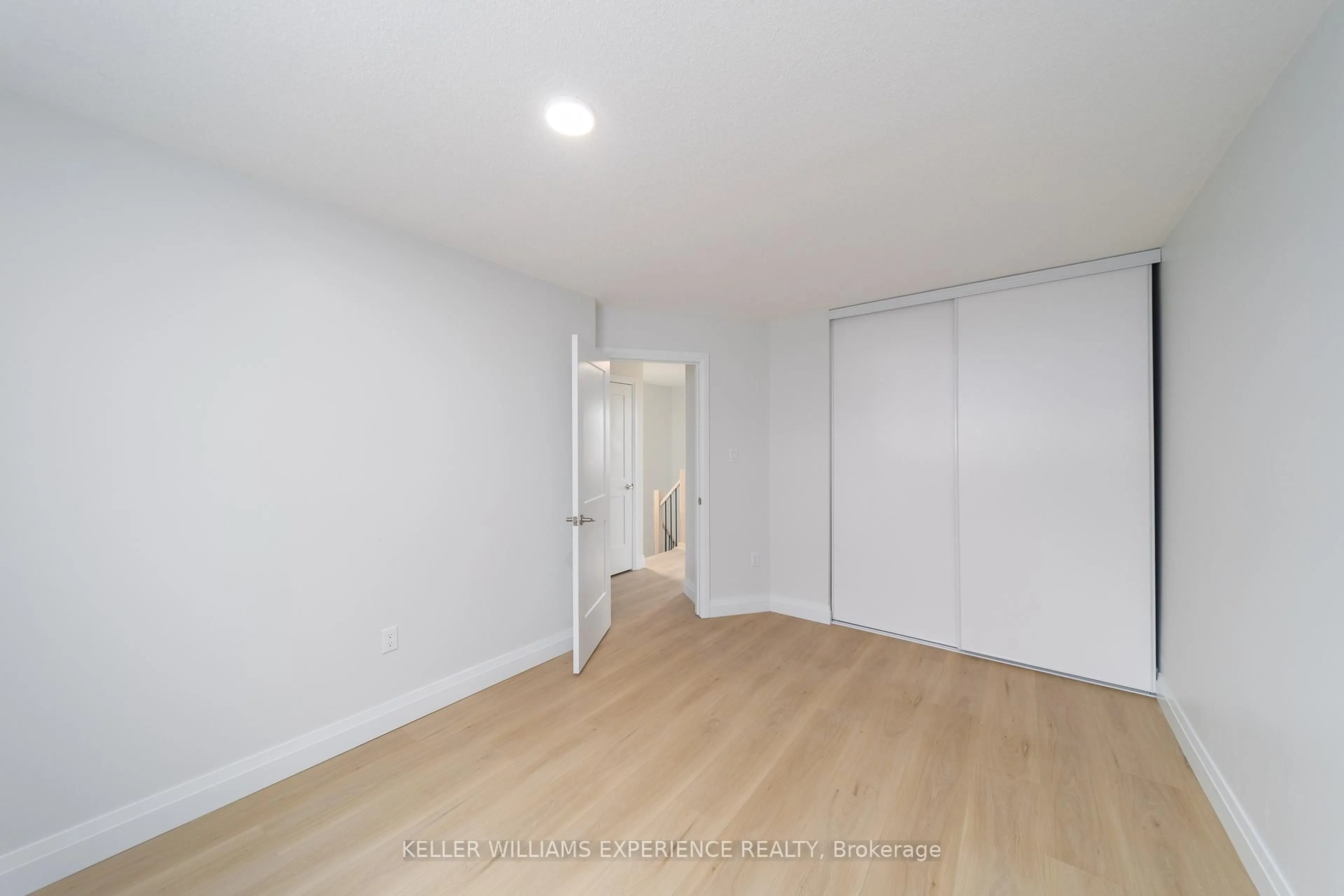 A pic of a room for 50 Patton Rd, Barrie Ontario L4N 6V5