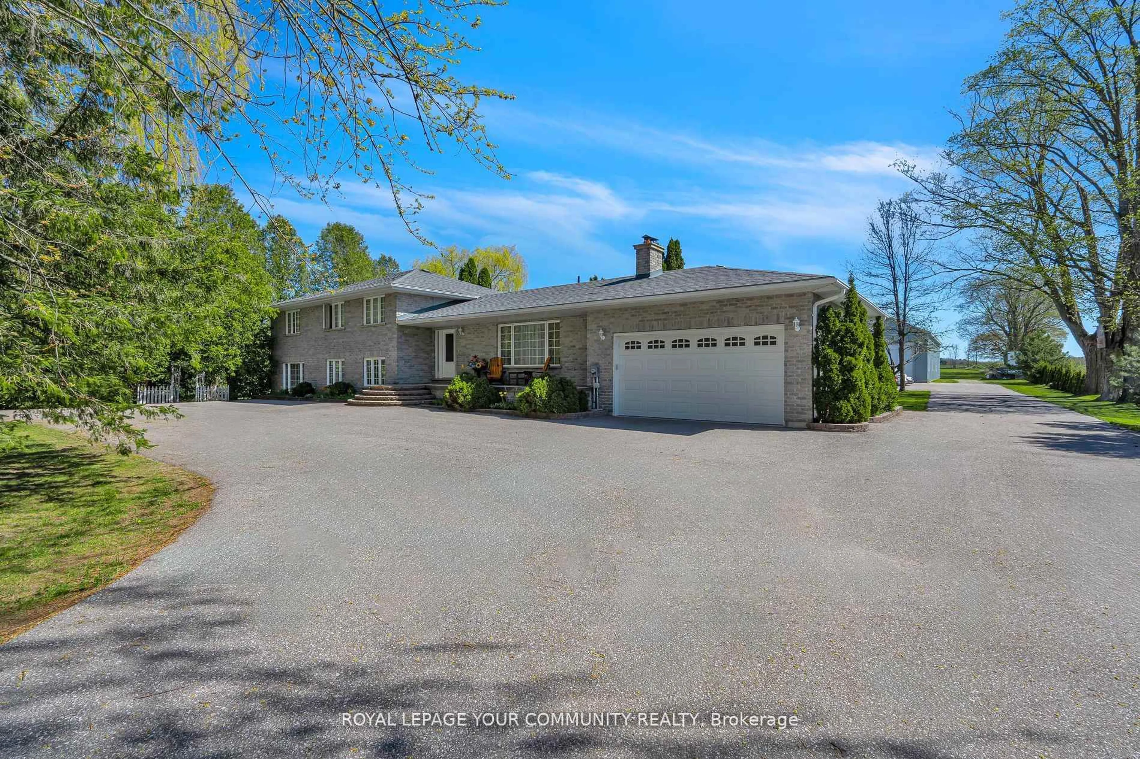 A pic from outside/outdoor area/front of a property/back of a property/a pic from drone, water/lake/river/ocean view for 2449 Old Second Rd, Springwater Ontario L0L 1V0
