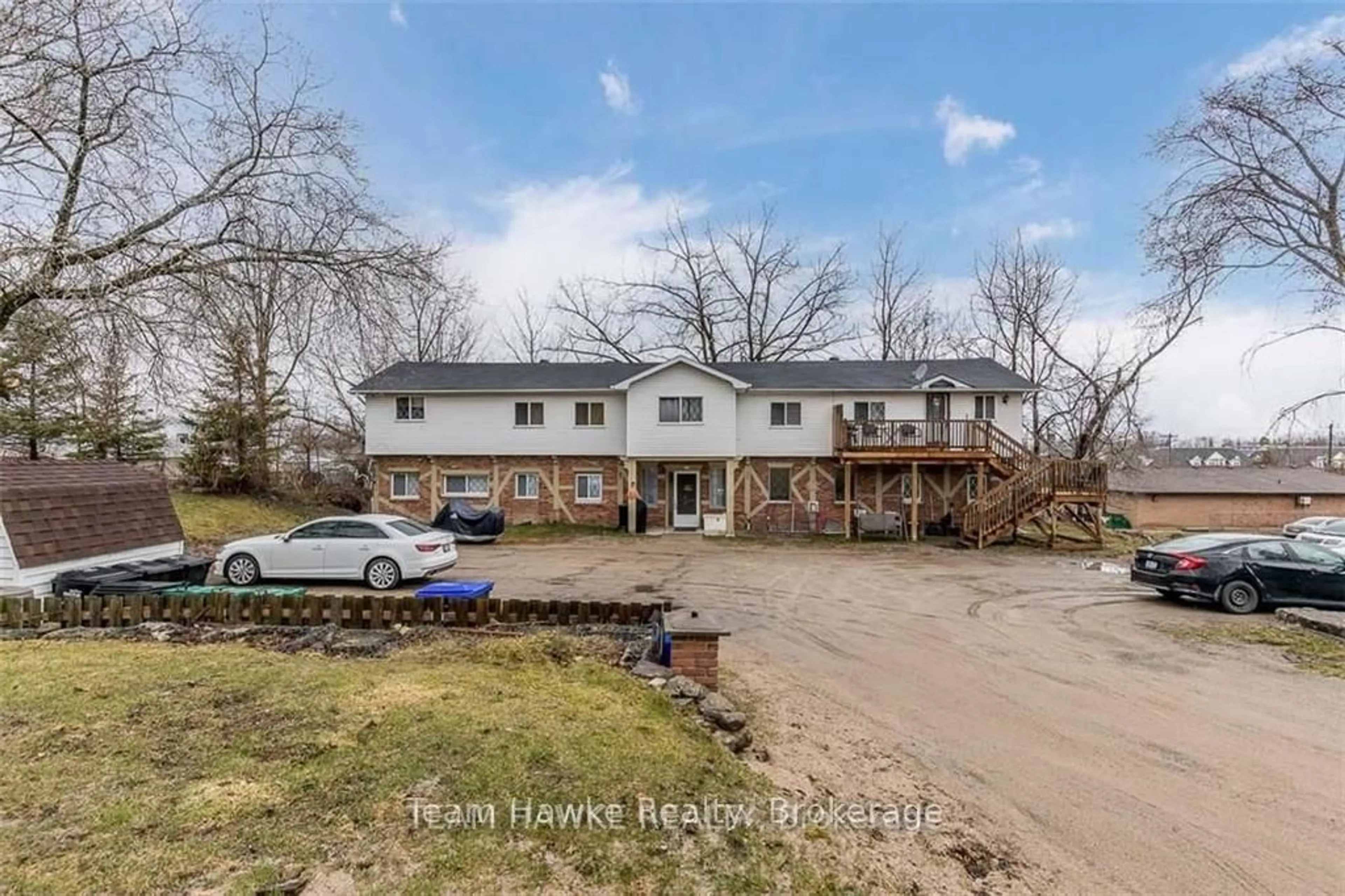 A pic from outside/outdoor area/front of a property/back of a property/a pic from drone, unknown for 178 William St, Tay Ontario L0K 2A0