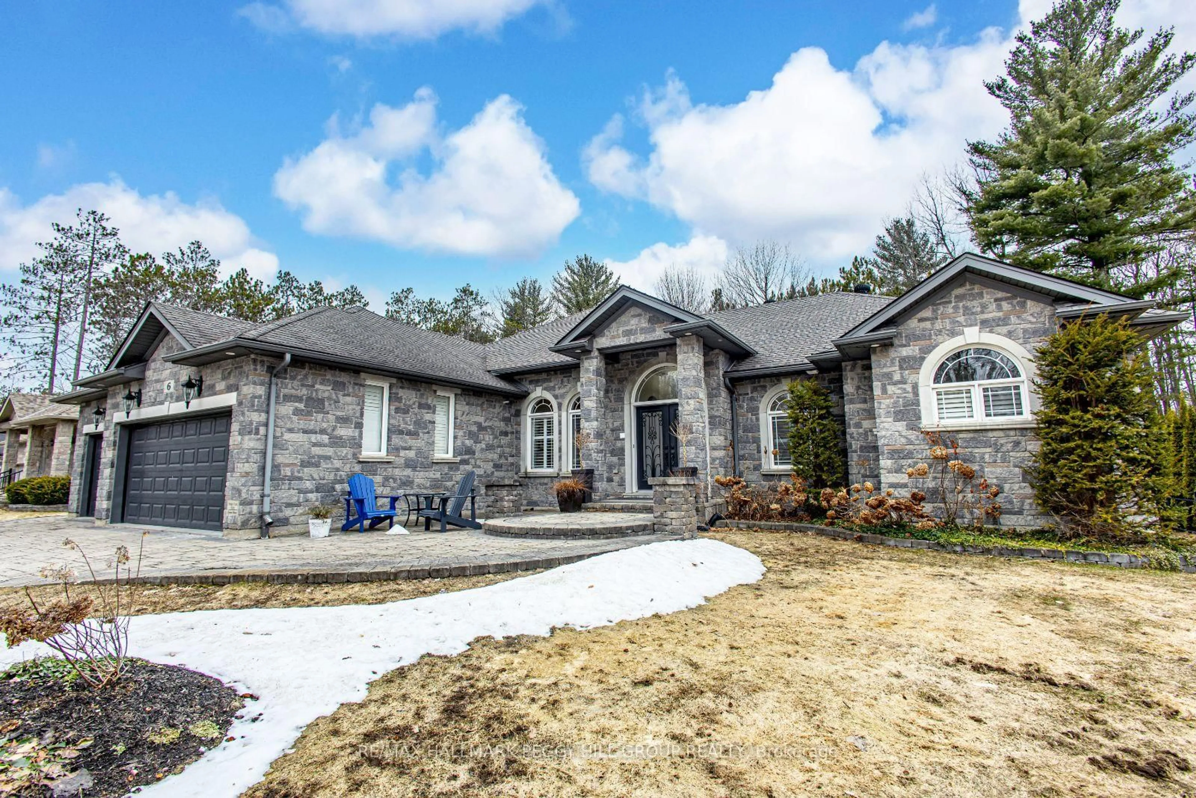 Home with brick exterior material, unknown for 6 Collins Lane, Springwater Ontario L9X 0H4