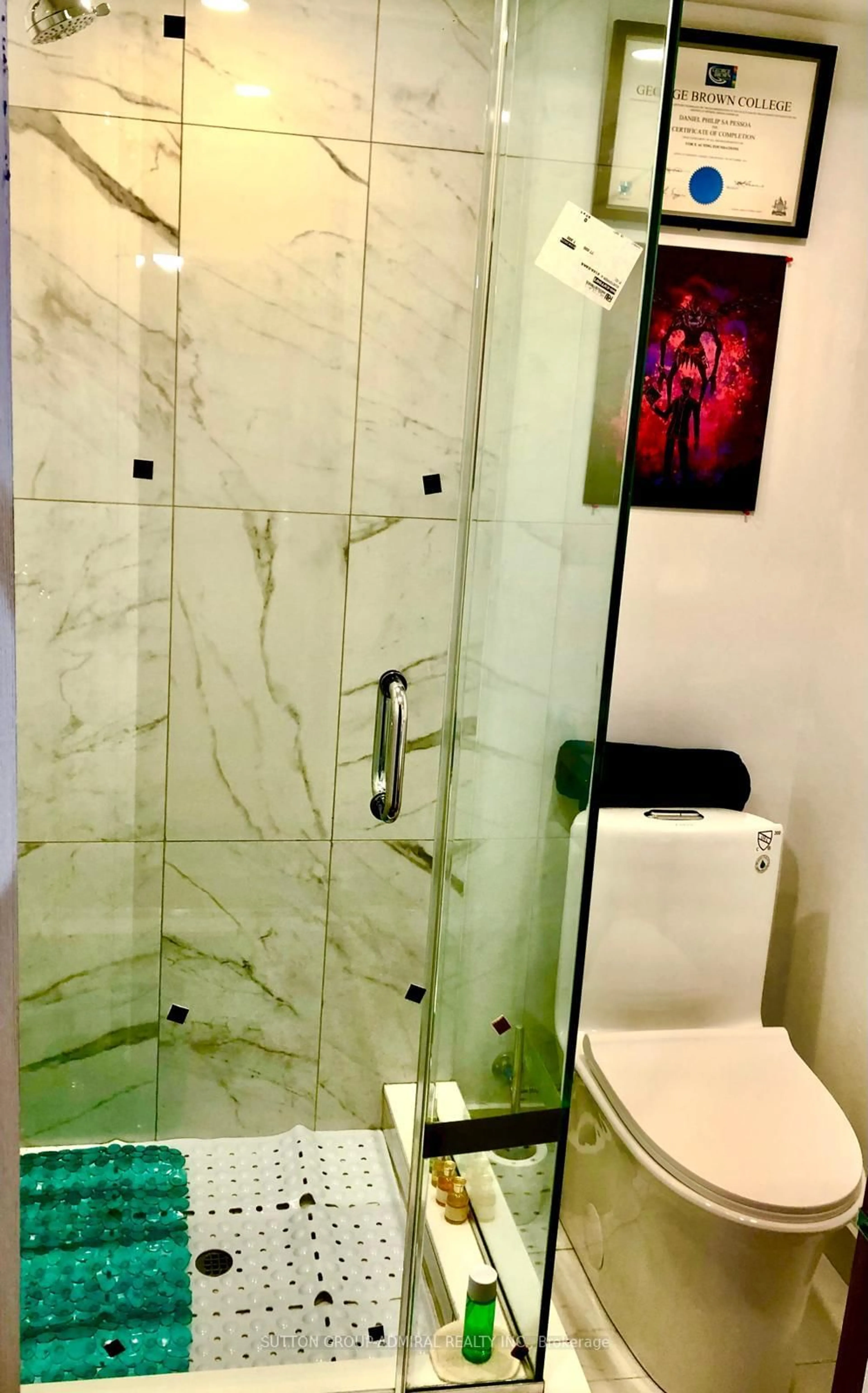 Contemporary bathroom, ceramic/tile floor for 39 Corbett Dr, Barrie Ontario L4M 5S9