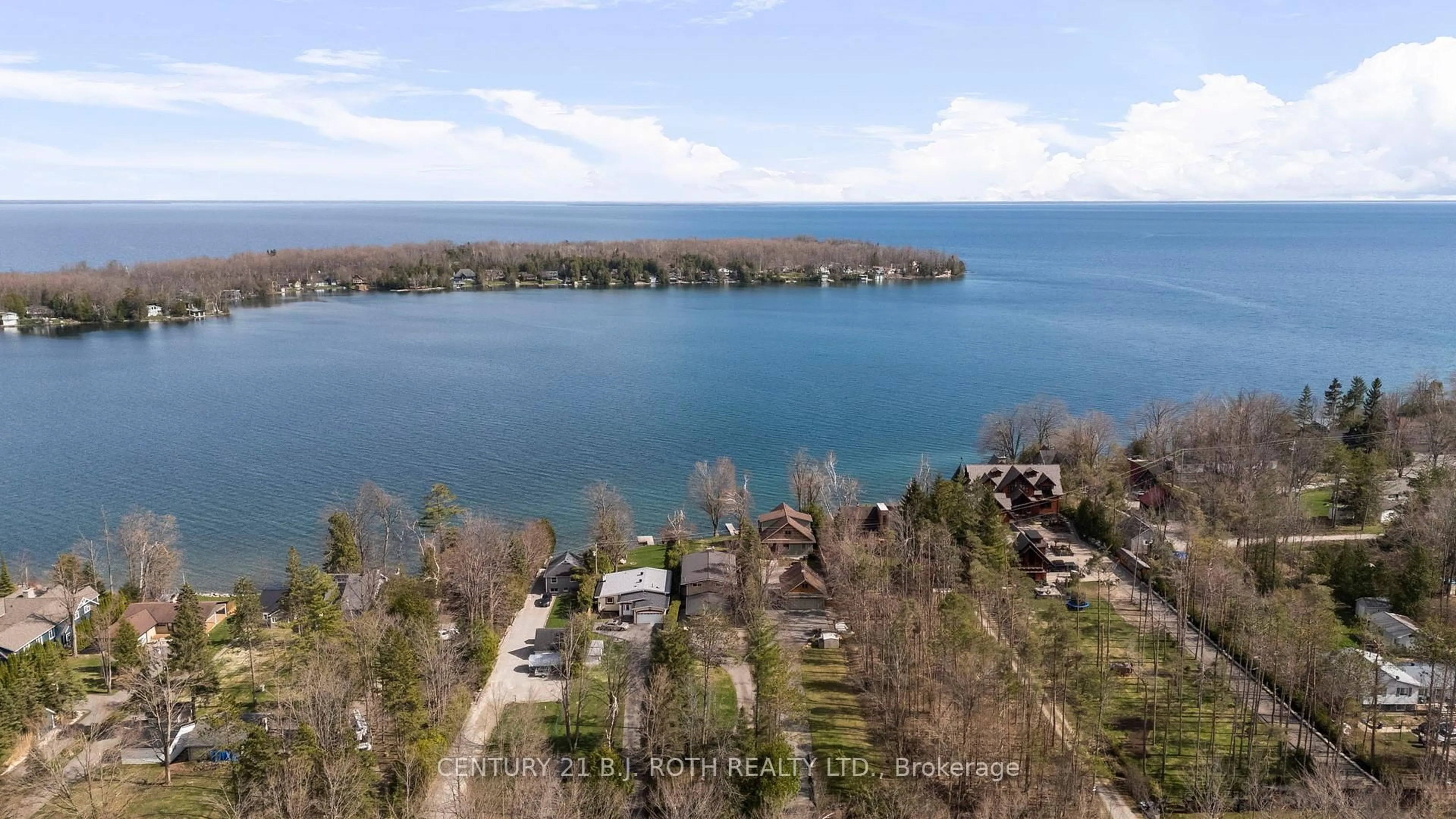A pic from outside/outdoor area/front of a property/back of a property/a pic from drone, water/lake/river/ocean view for 2679 Lakeshore Rd, Oro-Medonte Ontario L0L 1T0