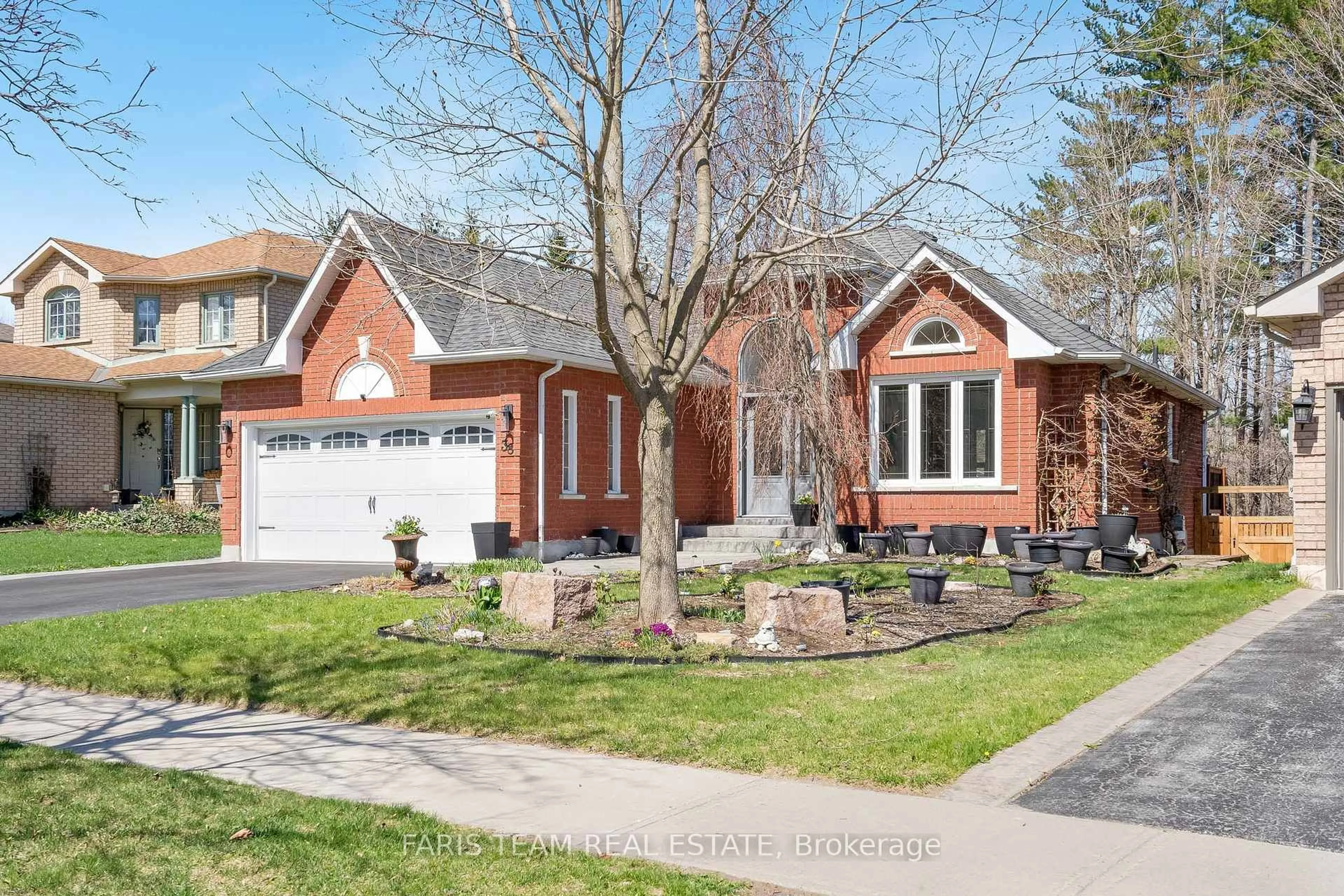 Home with brick exterior material, street for 38 Summerset Dr, Barrie Ontario L4N 9L7