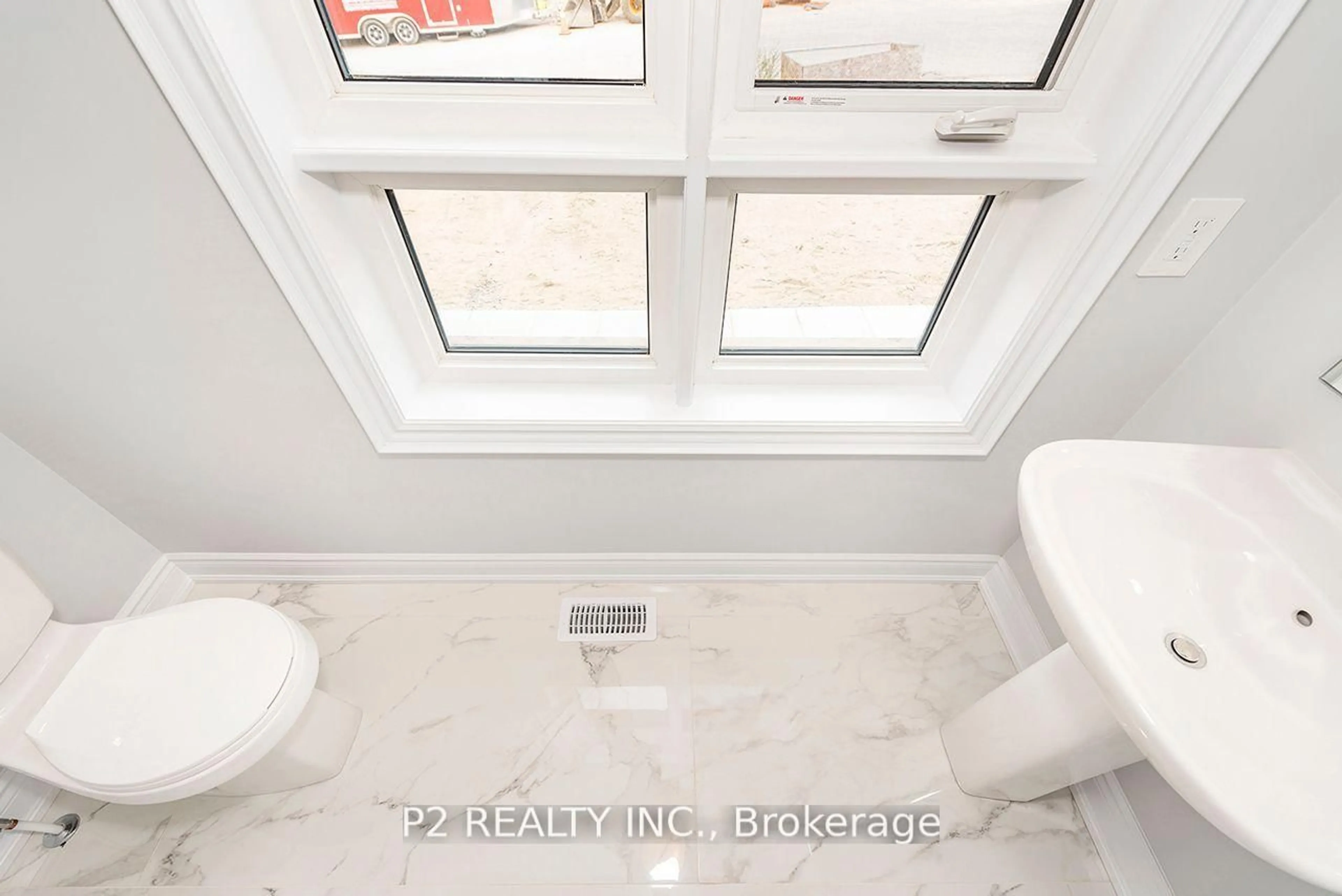 Contemporary bathroom, ceramic/tile floor for 2 Wild Ginger Lane, Springwater Ontario L9X 2C9