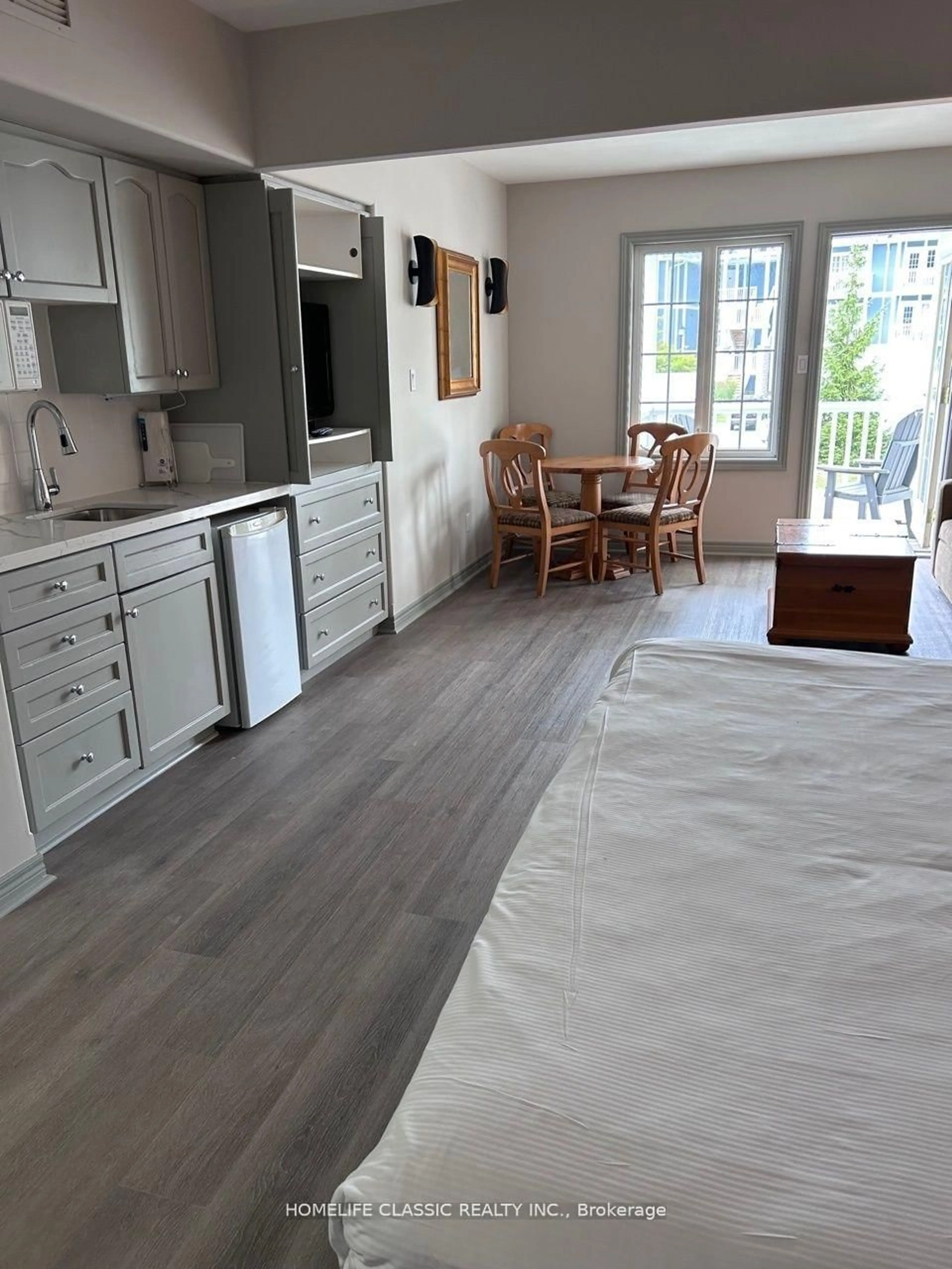 A pic of a room for 90 Highland Dr #2312-13, Oro-Medonte Ontario L0L 2L0