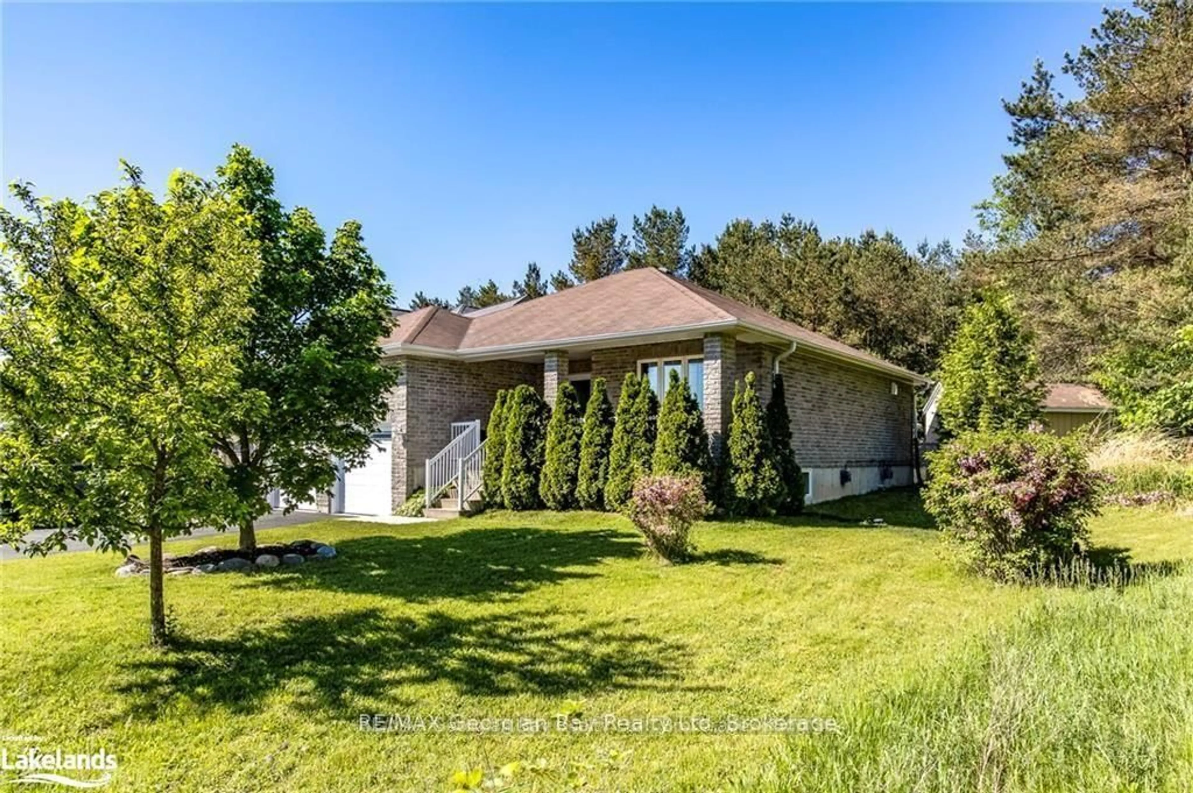 Unknown for 54 Bellisle Rd, Penetanguishene Ontario L9M 0A3