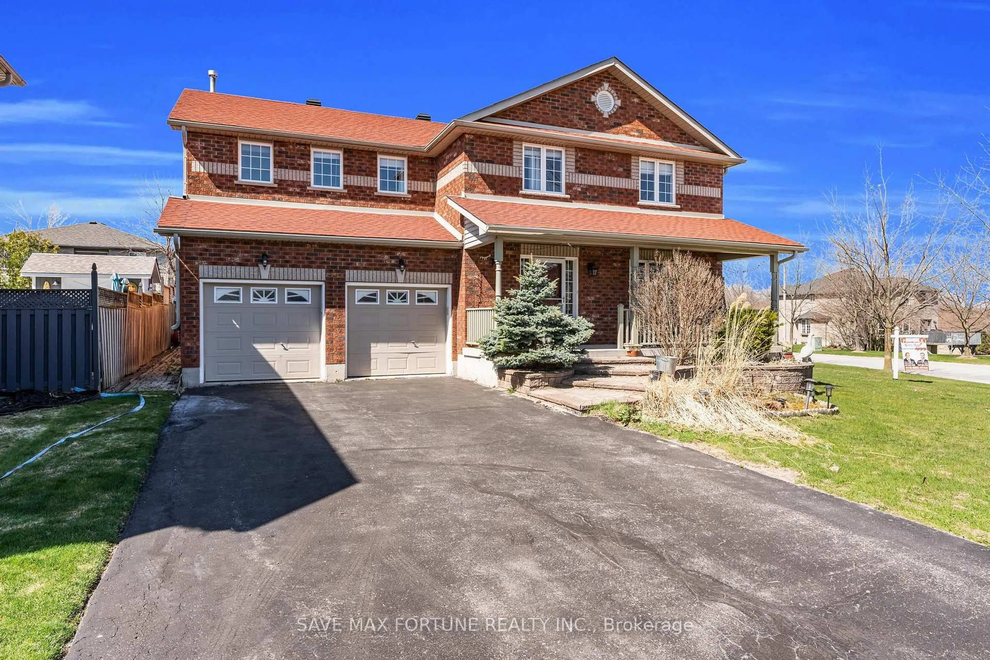 Home with brick exterior material, street for 27 CAPILANO Crt, Barrie Ontario L4M 7E6