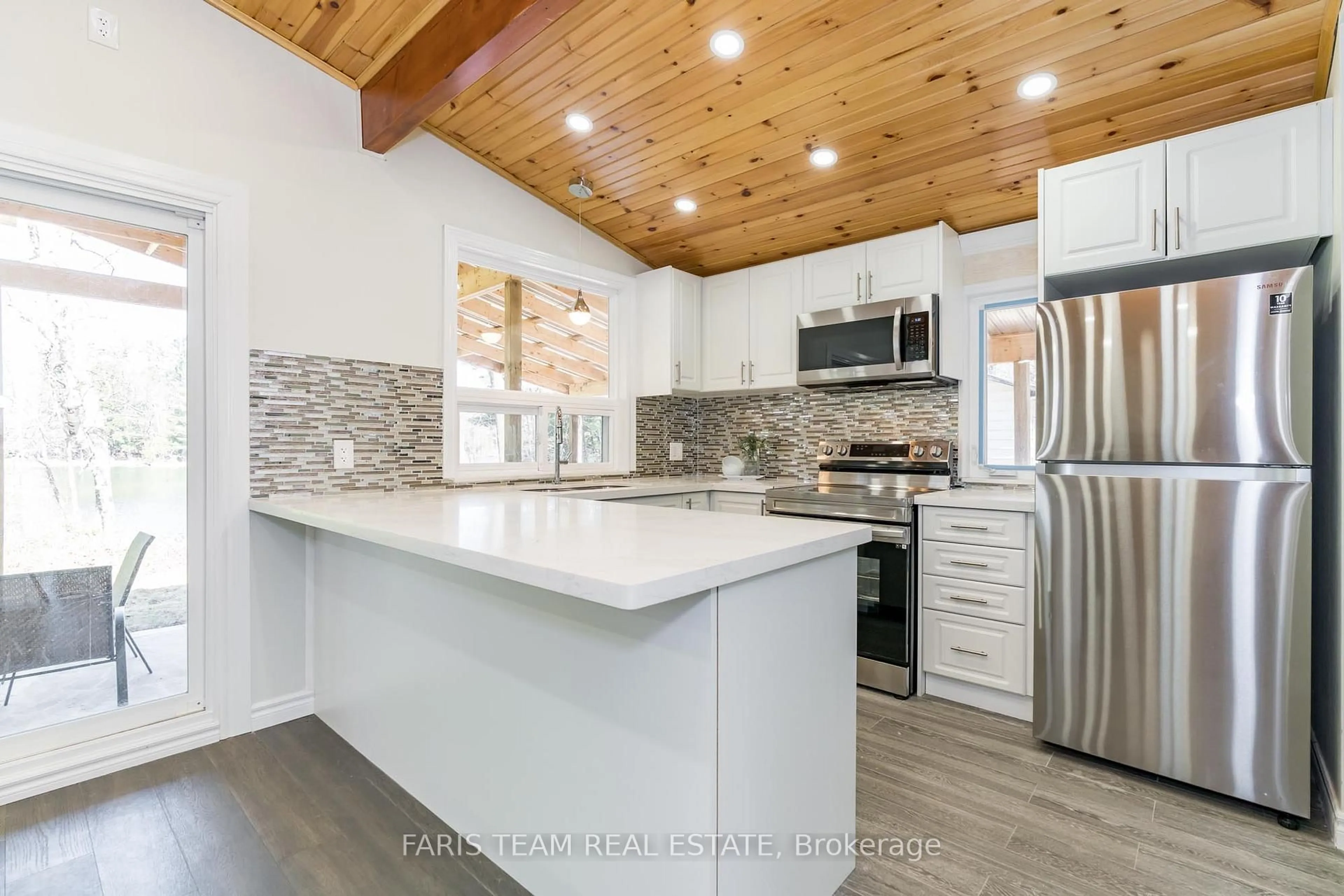 Open concept kitchen, unknown for 7604 South River Rd, Ramara Ontario L0K 2B0