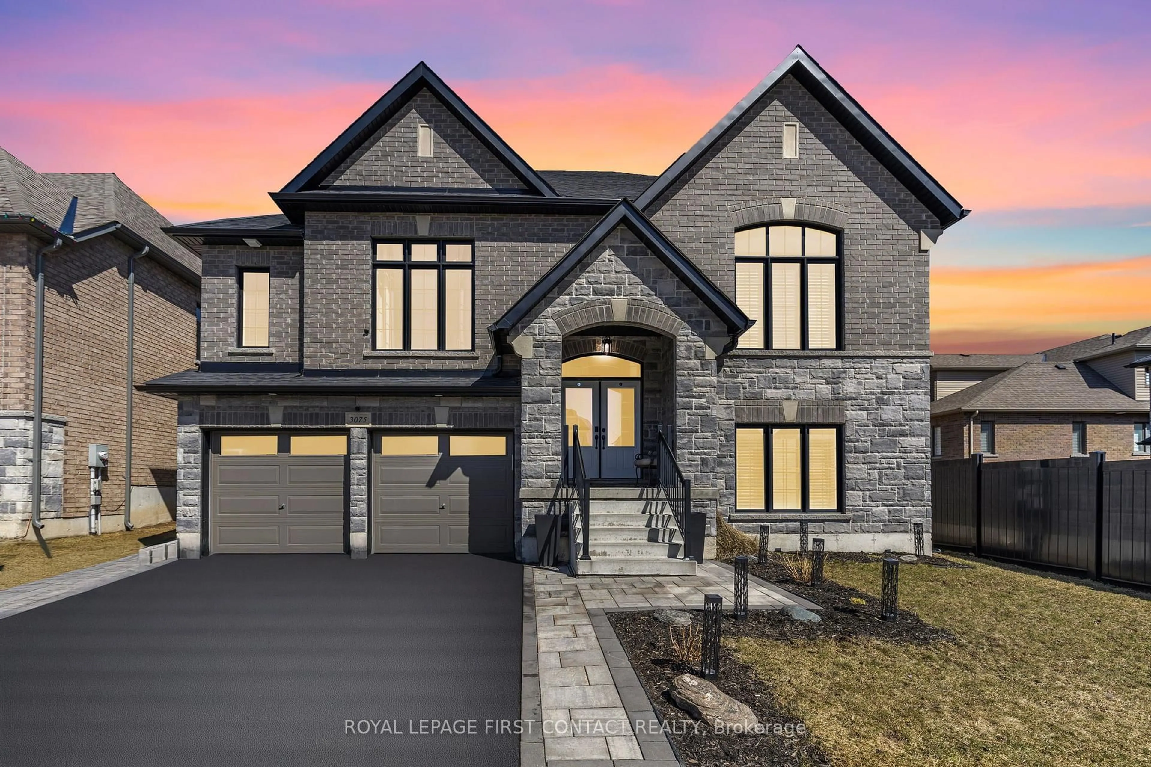 Home with brick exterior material, street for 3075 Orion Blvd, Orillia Ontario L3V 6H2