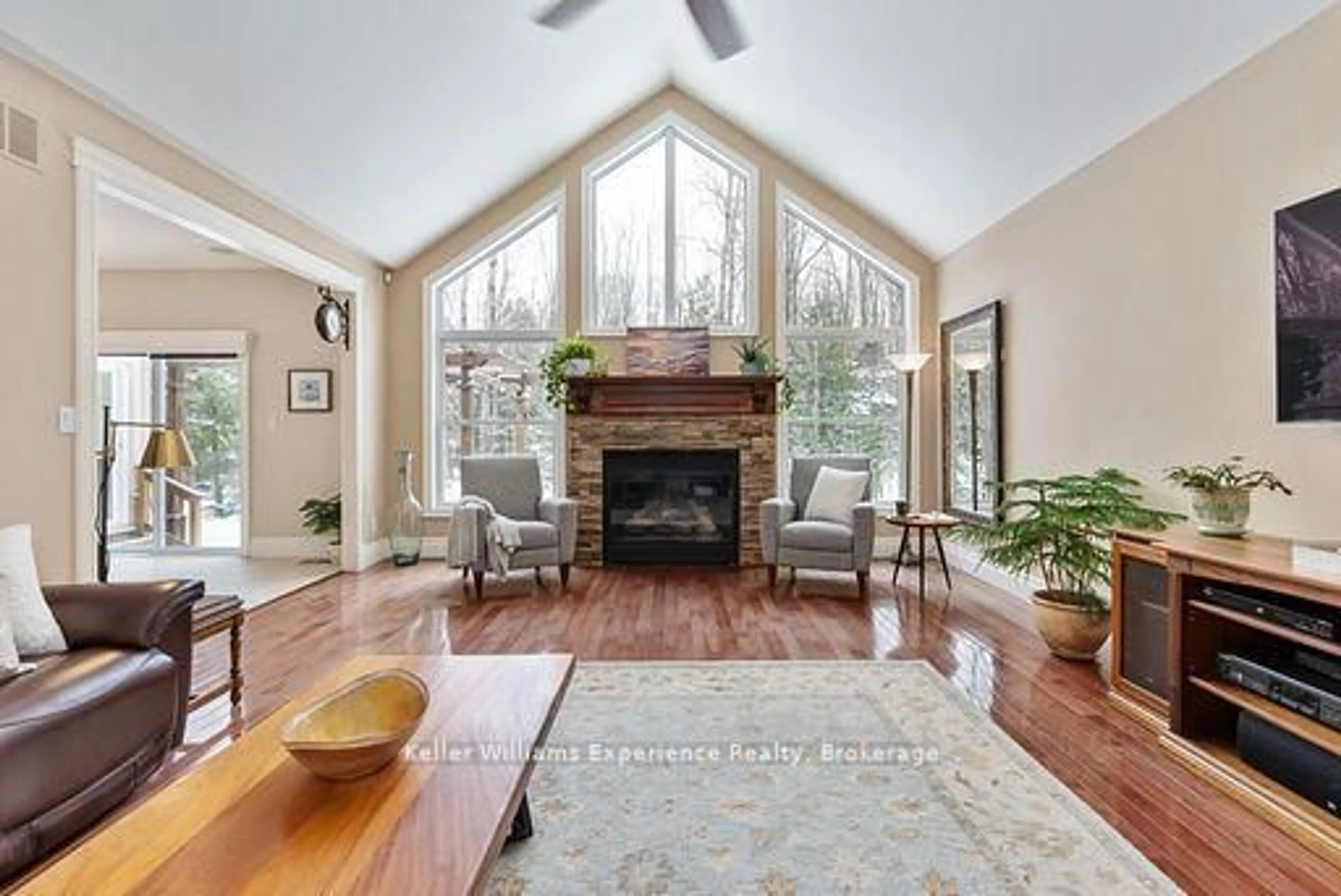 Living room with furniture, unknown for 4043 Jilem Crt, Severn Ontario L3V 0E8