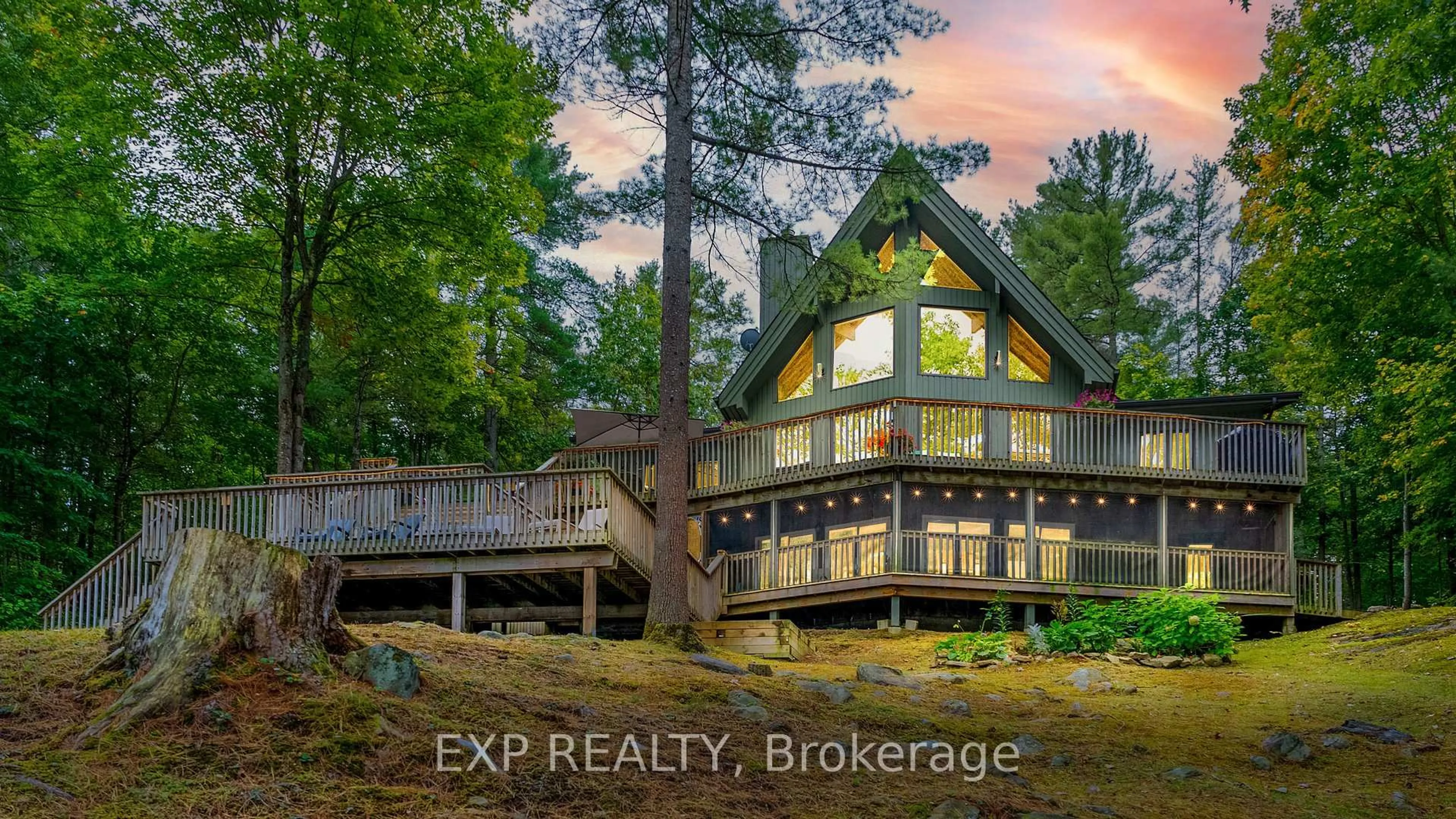 A pic from outside/outdoor area/front of a property/back of a property/a pic from drone, unknown for 3413 FLAT RAPIDS Lane, Severn Ontario L0K 1E0