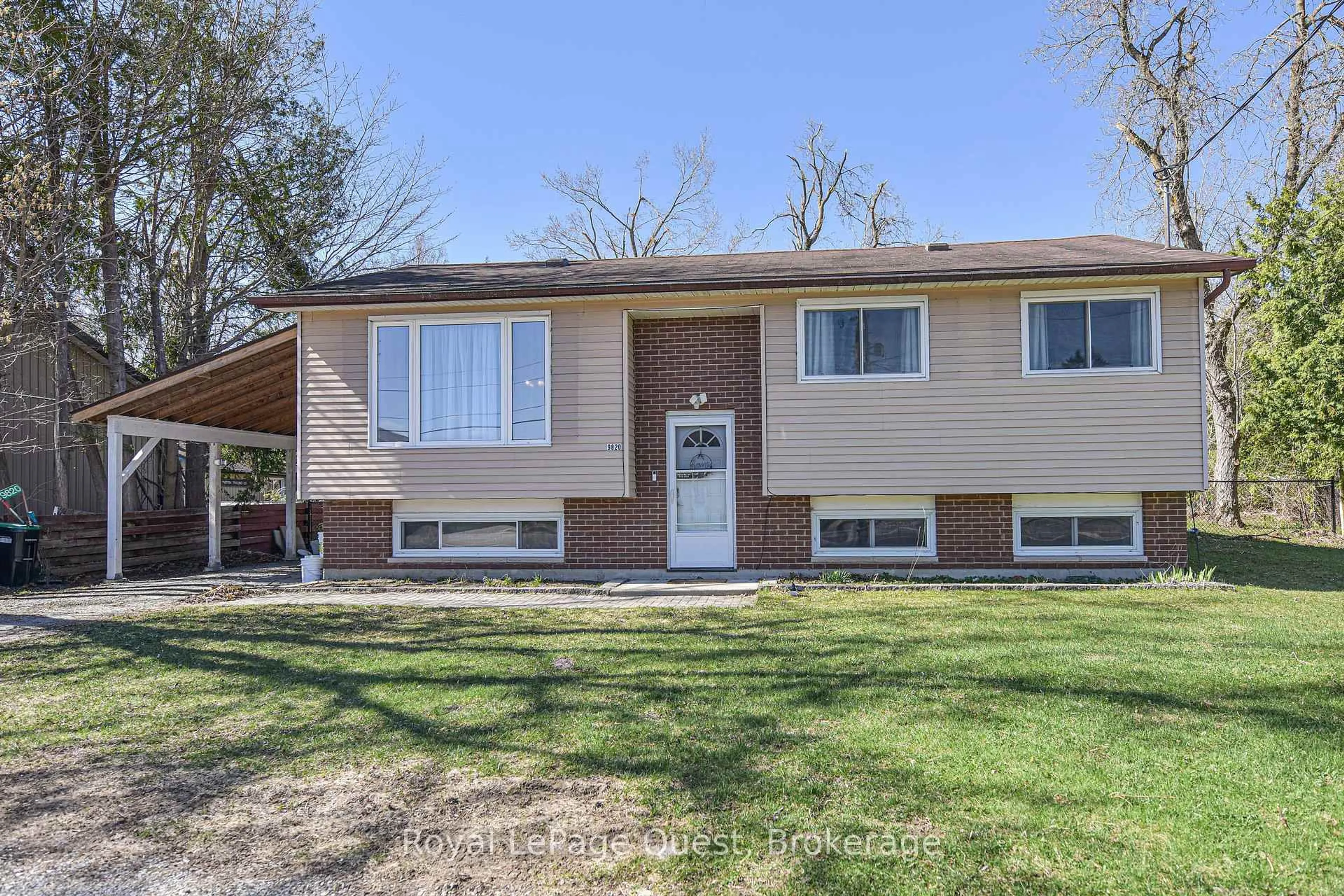 Home with vinyl exterior material, street for 9820 Highway 12 Highway, Oro-Medonte Ontario L0K 2G0