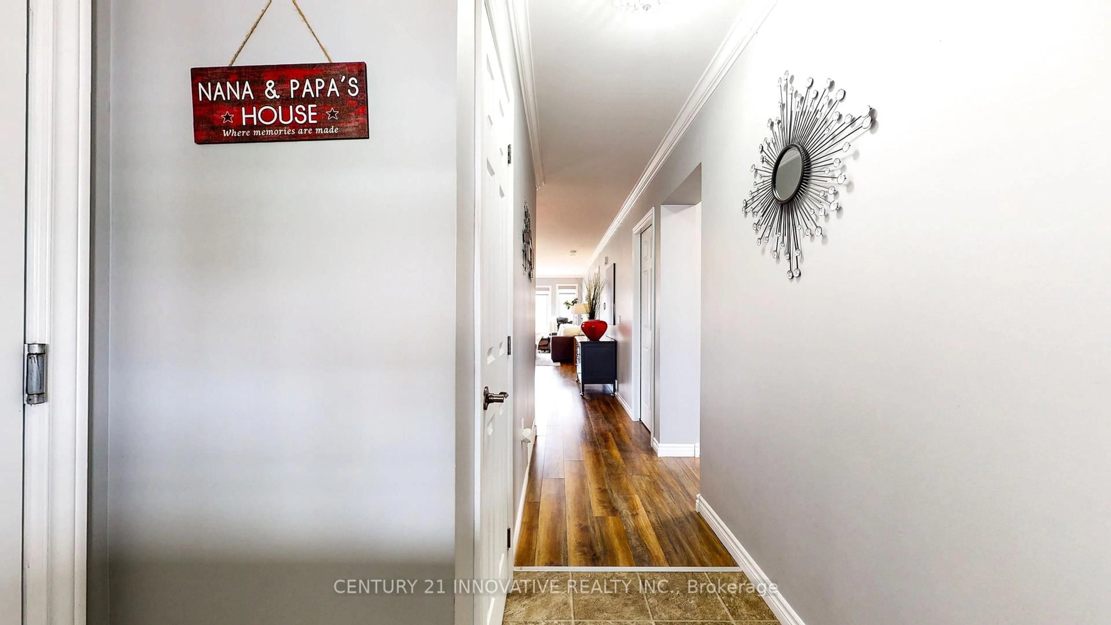 Indoor entryway for 15 Ainsworth Dr, Ramara Ontario L3V 8J9