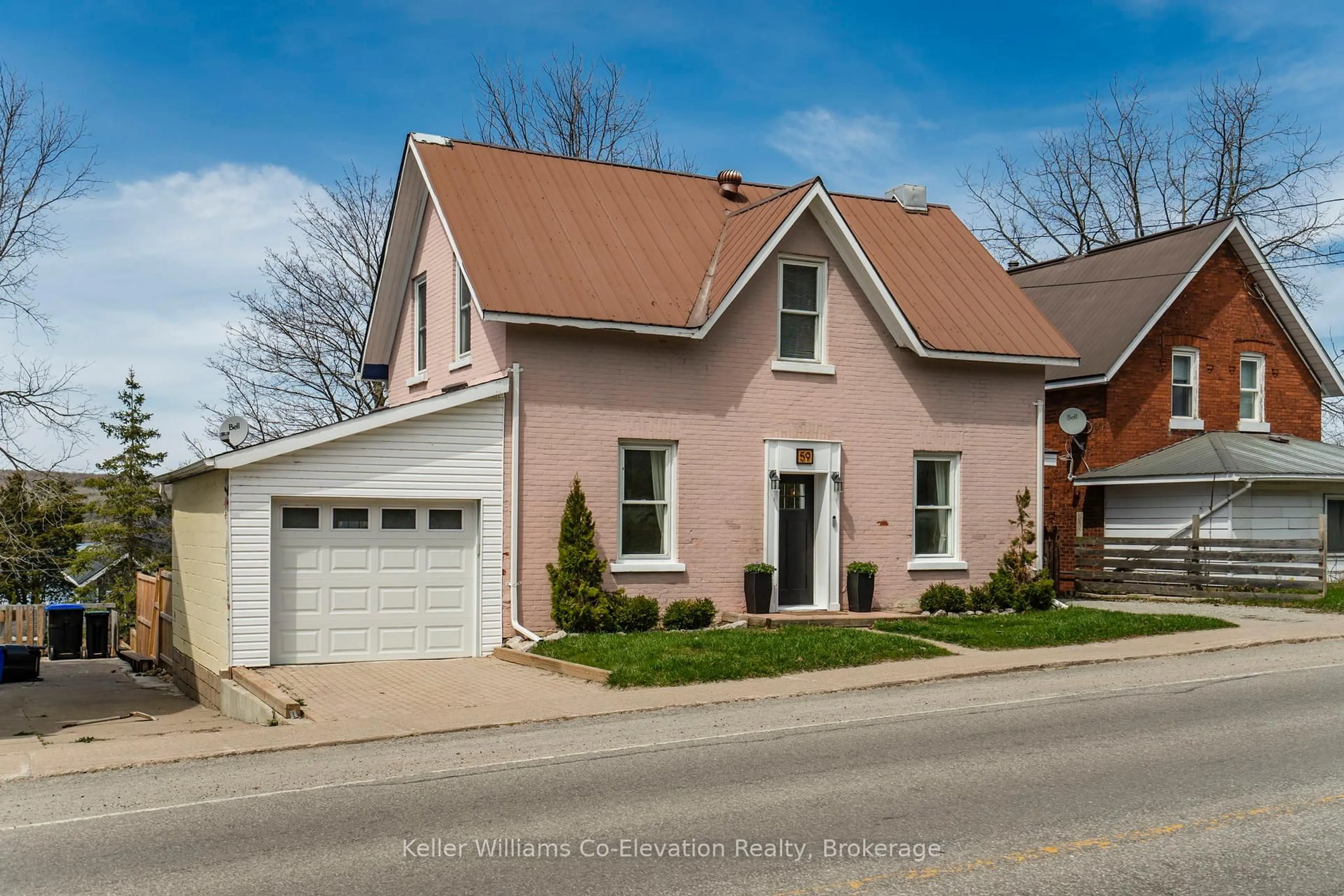 Home with brick exterior material, street for 59 Robert St, Penetanguishene Ontario L9M 1N1