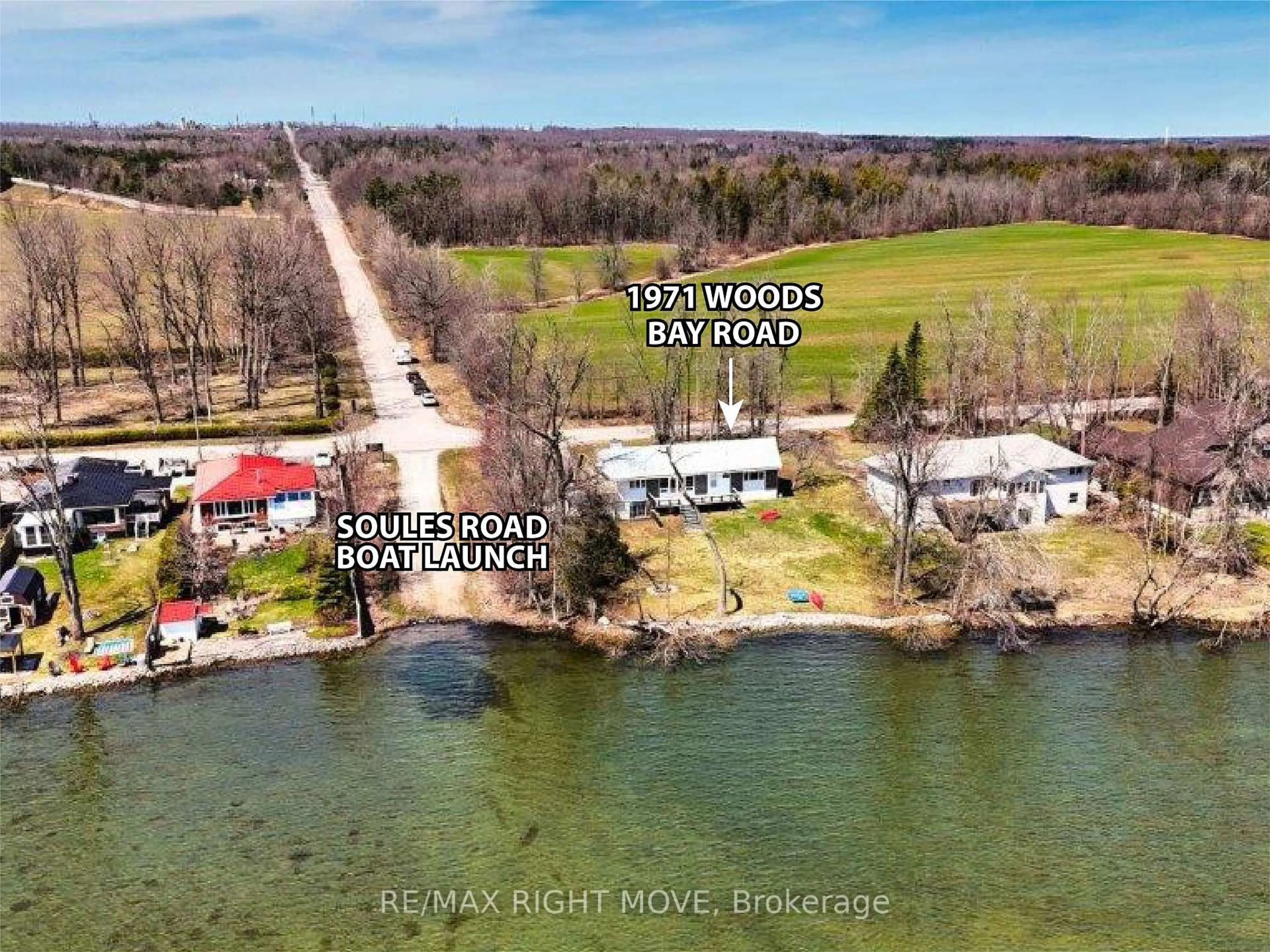 A pic from outside/outdoor area/front of a property/back of a property/a pic from drone, water/lake/river/ocean view for 1971 Woods Bay Rd, Severn Ontario L3V 0V7