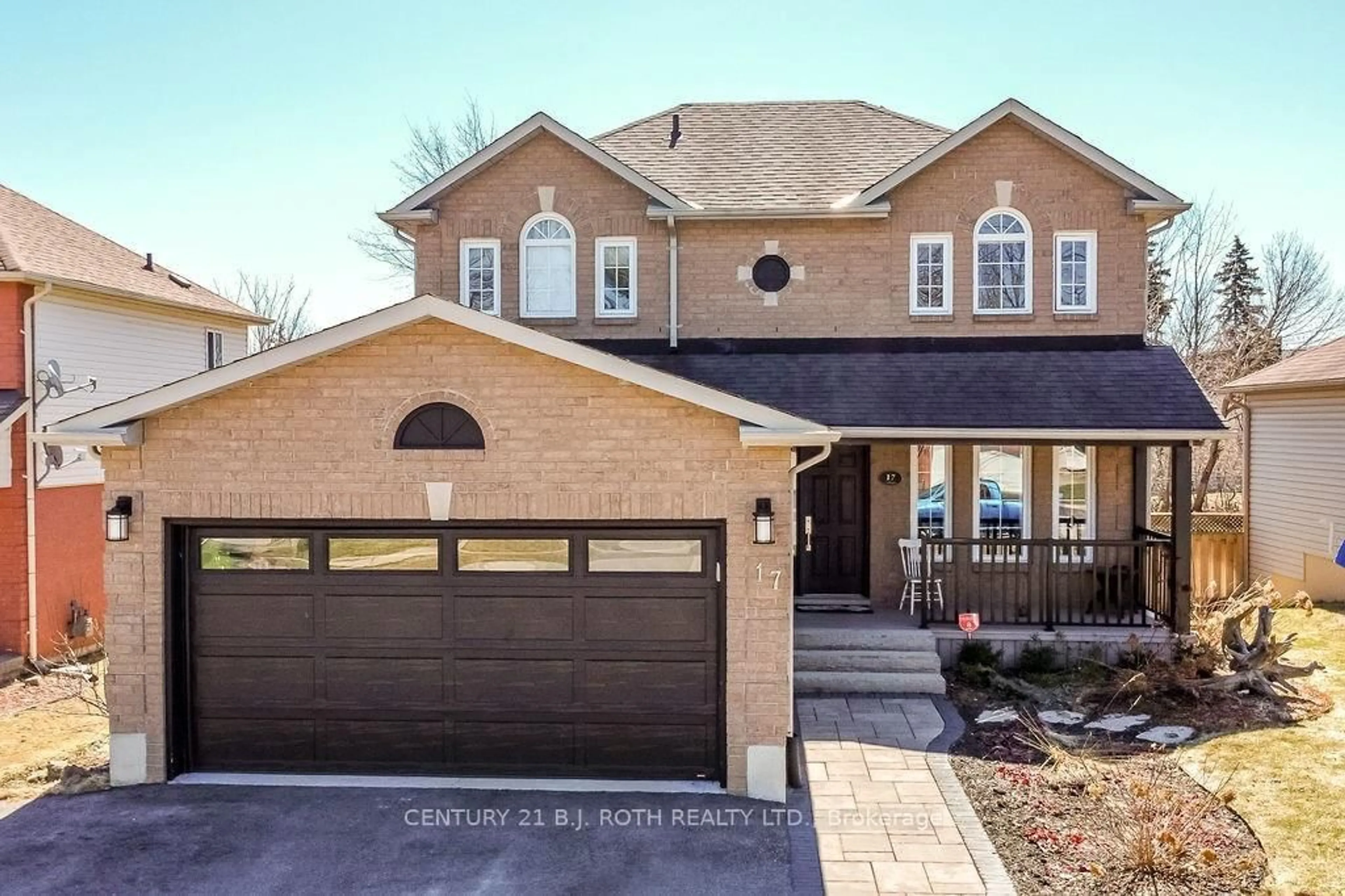 Home with brick exterior material, street for 17 FRONTIER Ave, Orillia Ontario L3V 7S8
