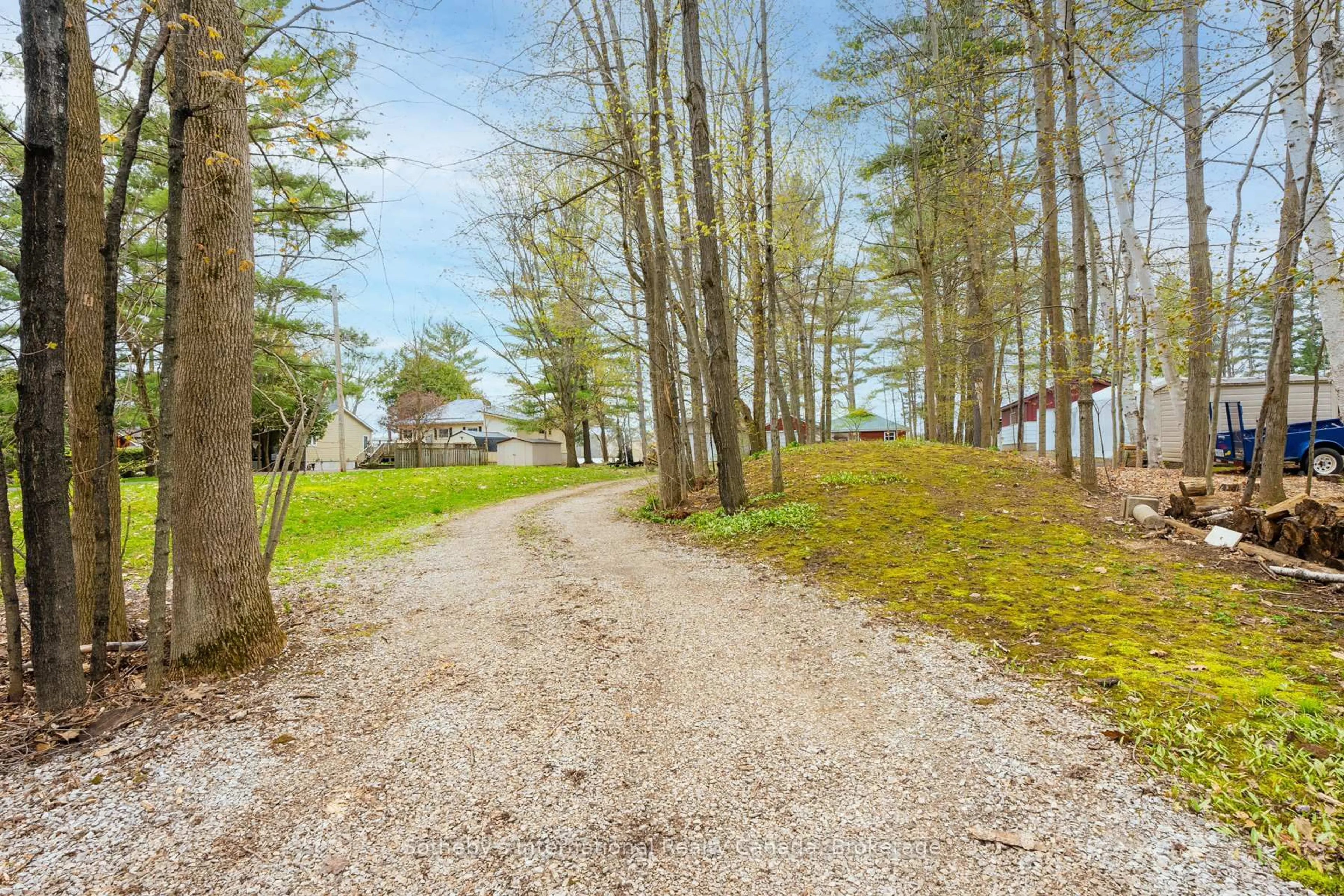 Patio, forest/trees view for 1658 PENINSULA POINT Rd, Severn Ontario P0E 1N0