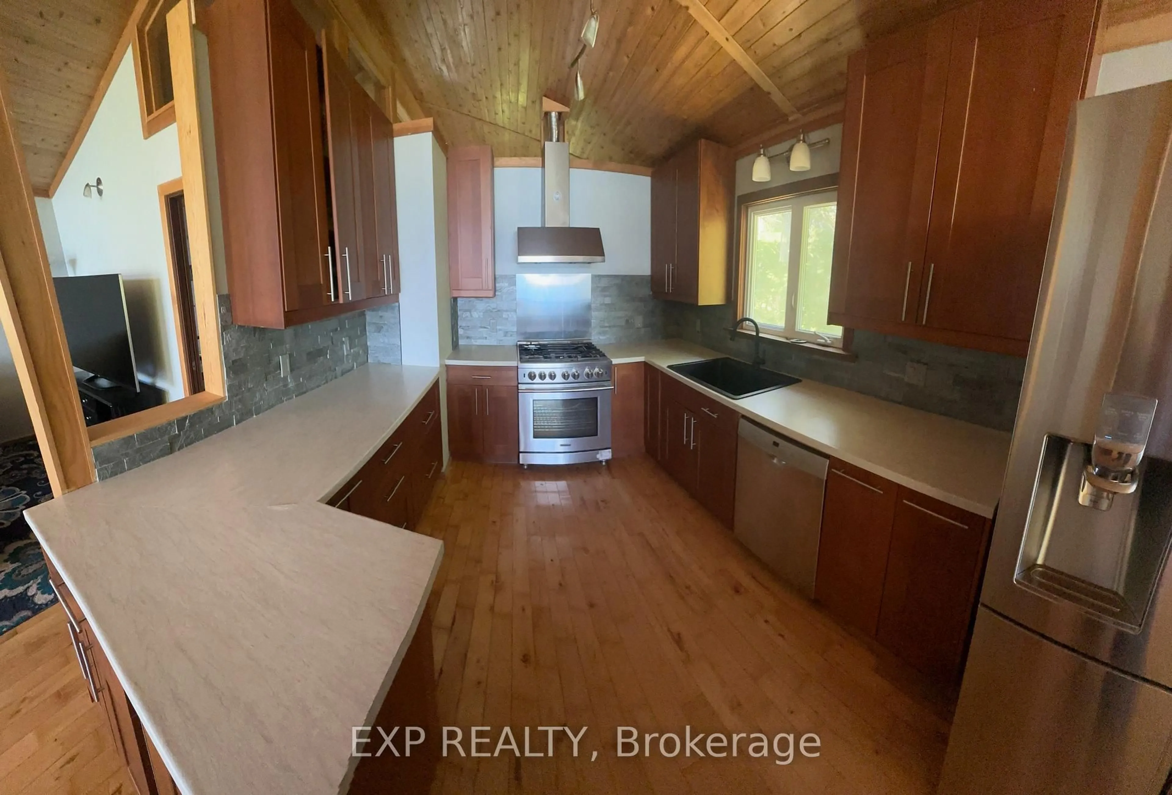 Open concept kitchen, unknown for 2295 Lakeshore Rd, Oro-Medonte Ontario L0L 1T0