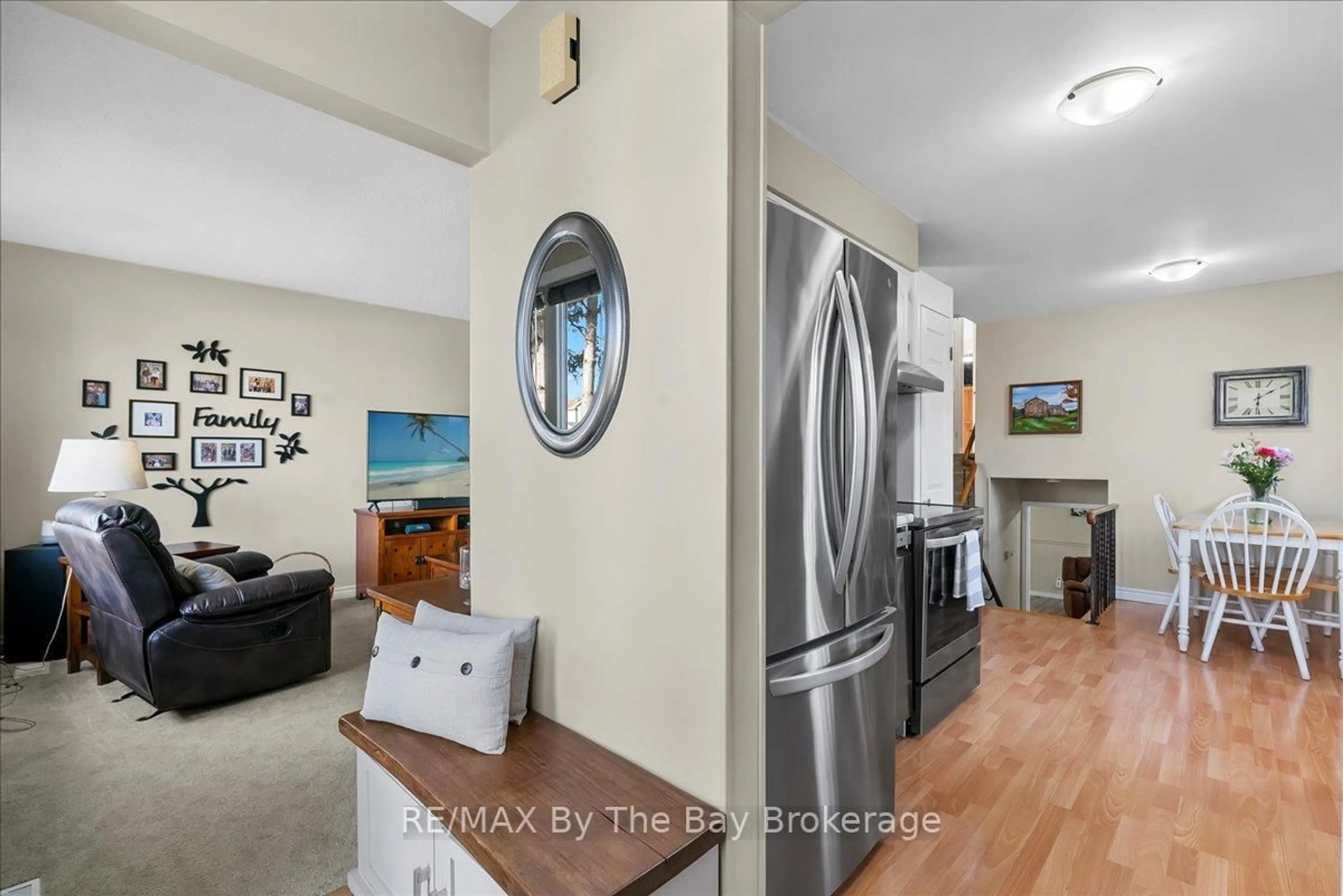 Unknown for 86 Courtice Cres, Collingwood Ontario L9Y 4G1