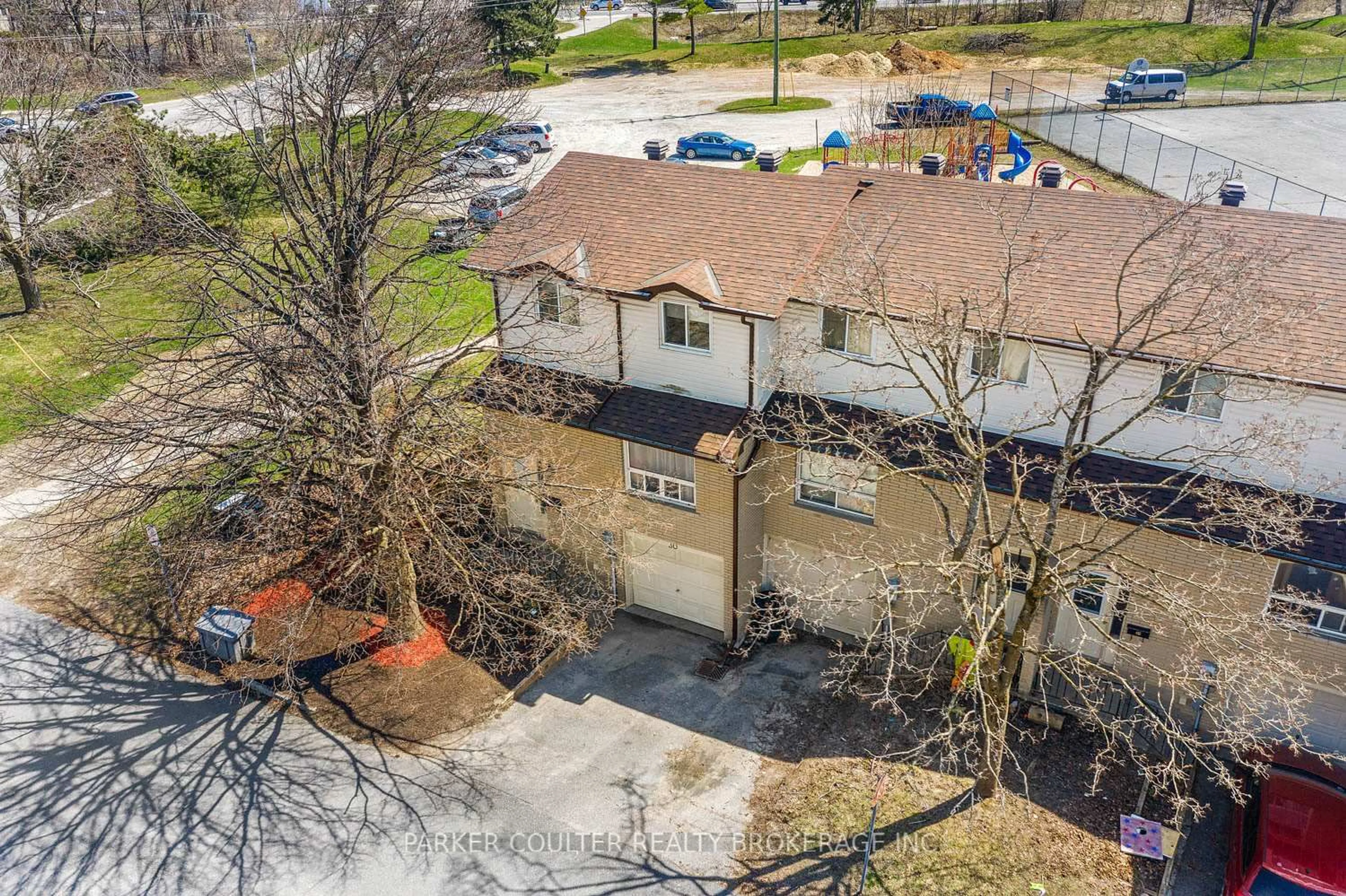 A pic from outside/outdoor area/front of a property/back of a property/a pic from drone, street for 1095 Mississaga St #30, Orillia Ontario L3V 6W7