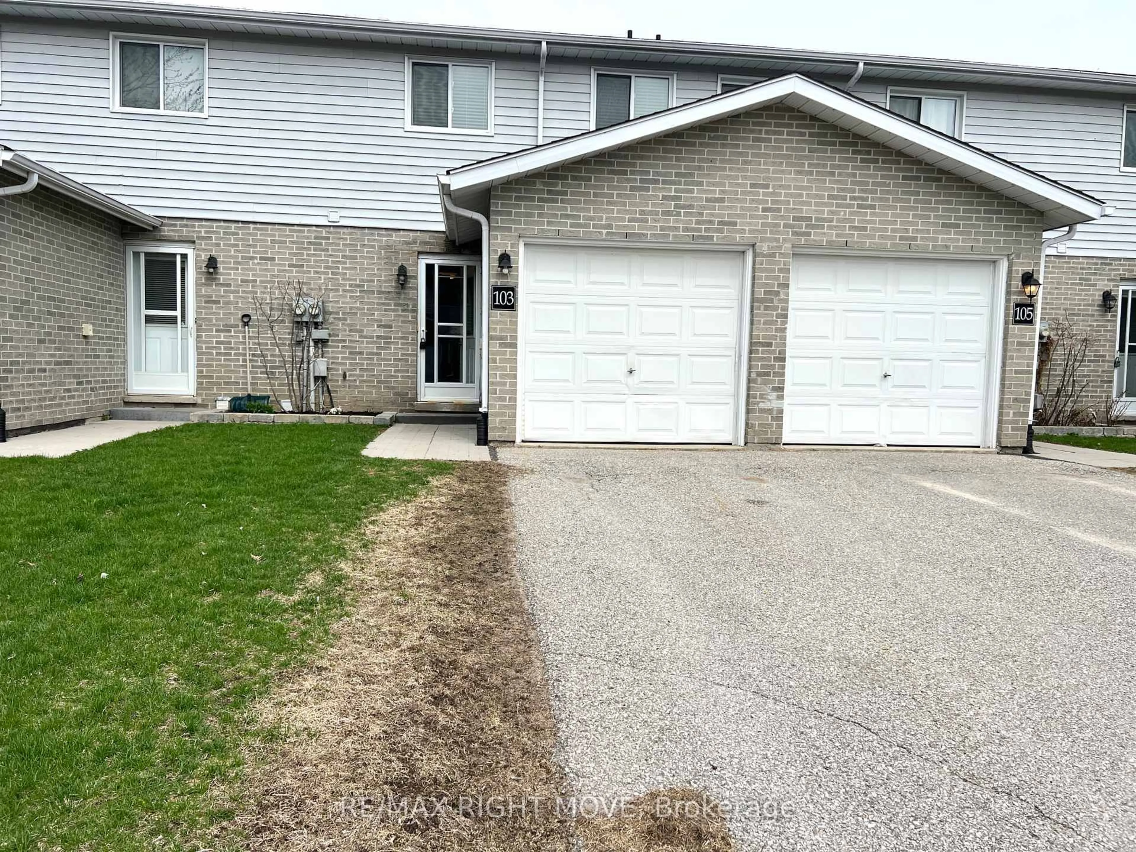 A pic from outside/outdoor area/front of a property/back of a property/a pic from drone, street for 25 South St #103, Orillia Ontario L3V 7M7