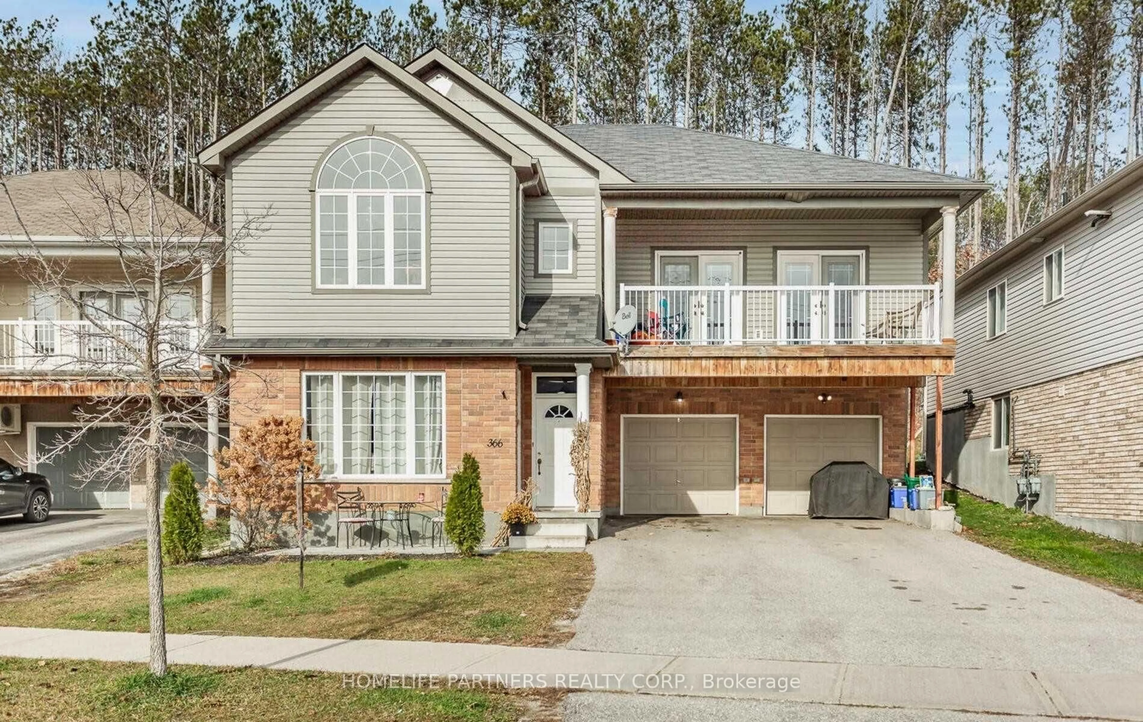 Home with brick exterior material, street for 366 Edgehill Dr, Barrie Ontario L4N 9X4