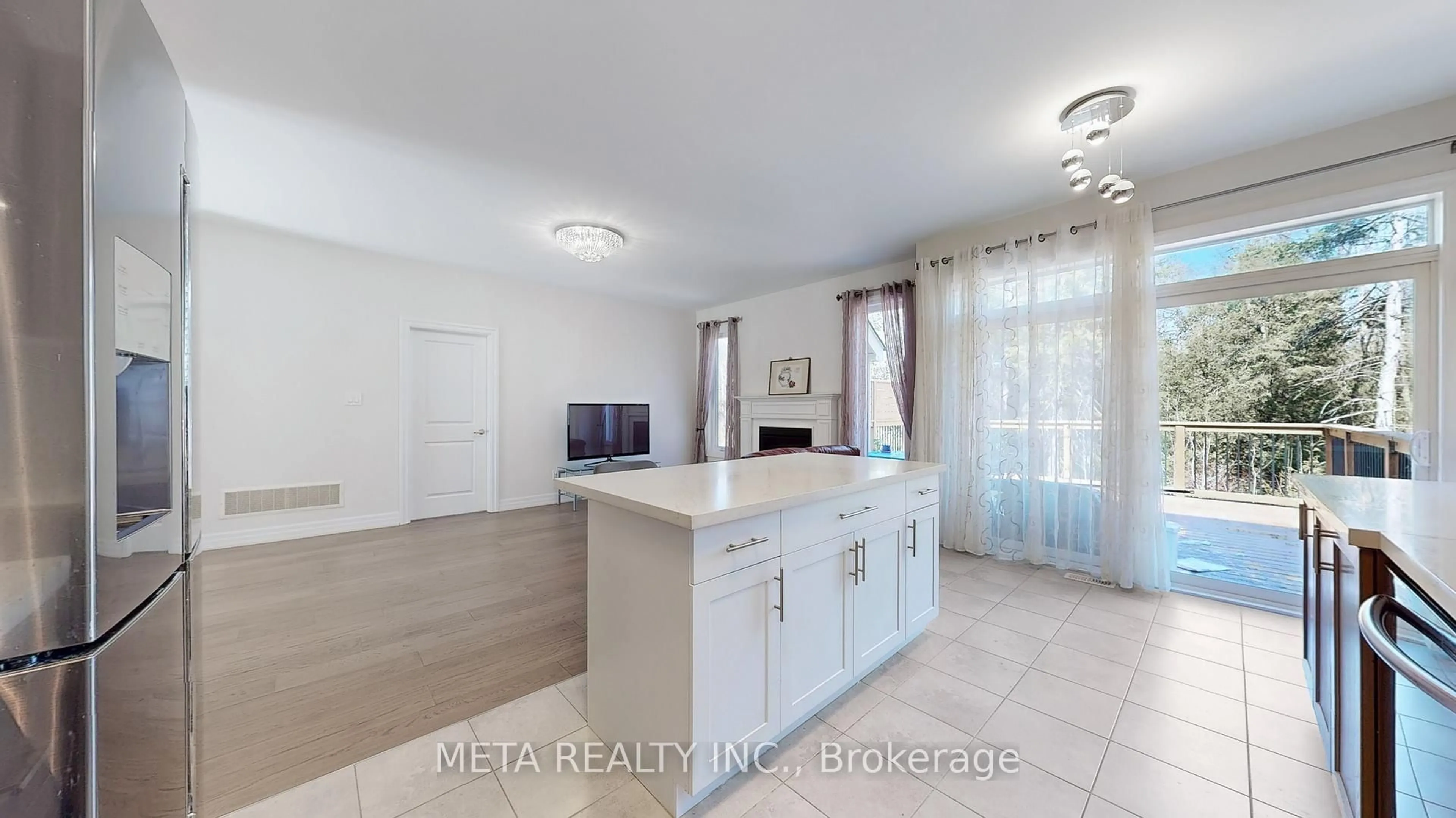 Open concept kitchen, ceramic/tile floor for 95 Allegra Dr, Wasaga Beach Ontario L9Z 0H2