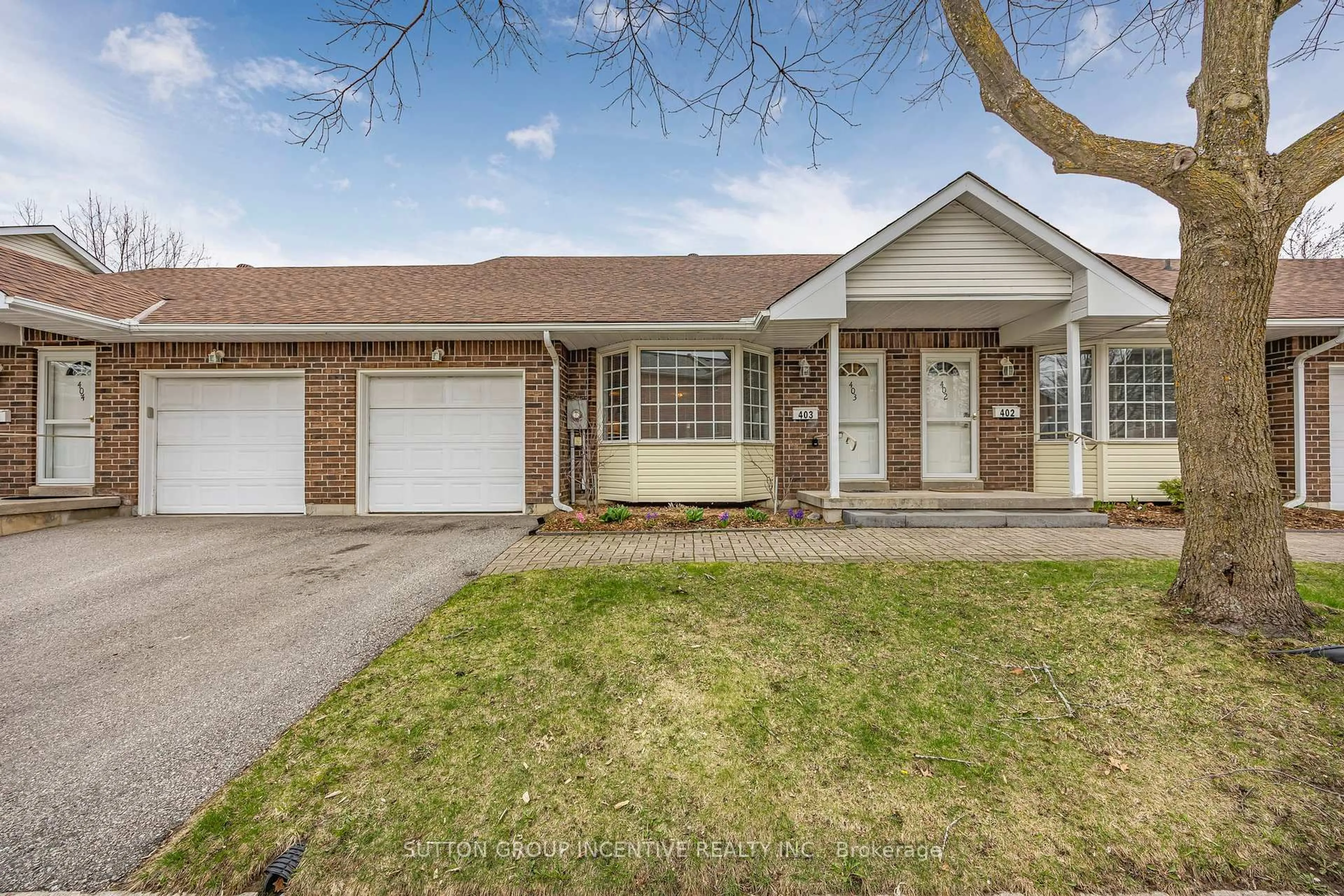 Home with brick exterior material, street for 40 Museum Dr #403, Orillia Ontario L3V 7T9