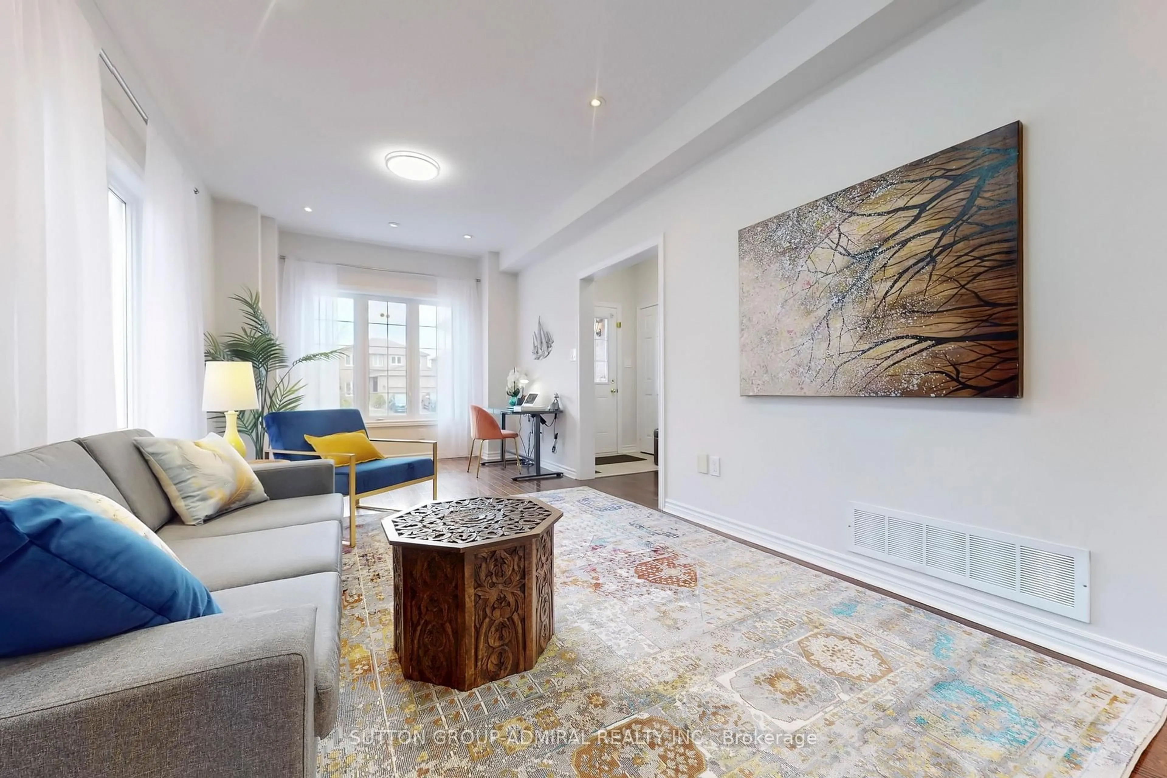 Living room with furniture, unknown for 267 Country Lane, Barrie Ontario L4N 0Y3