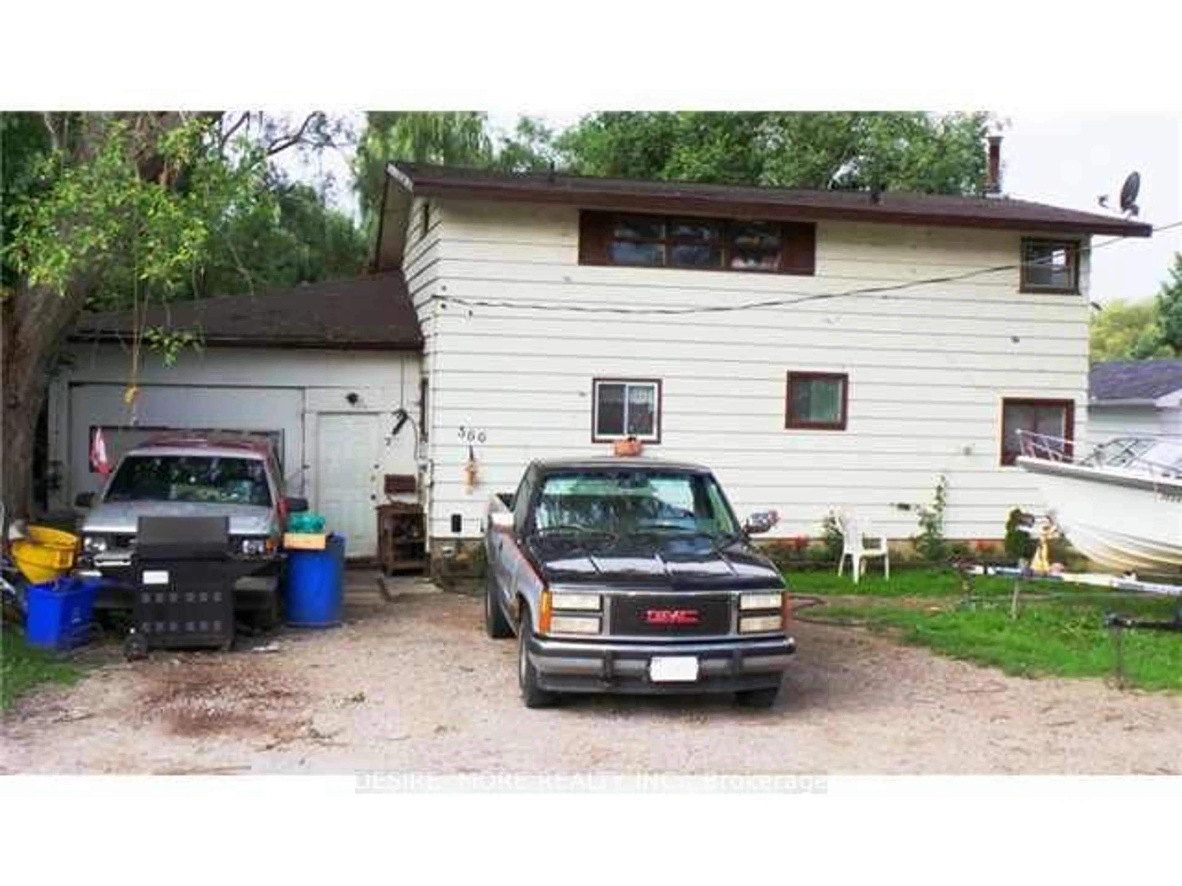 Unknown for 366 Yonge St, Barrie Ontario L4N 4C8