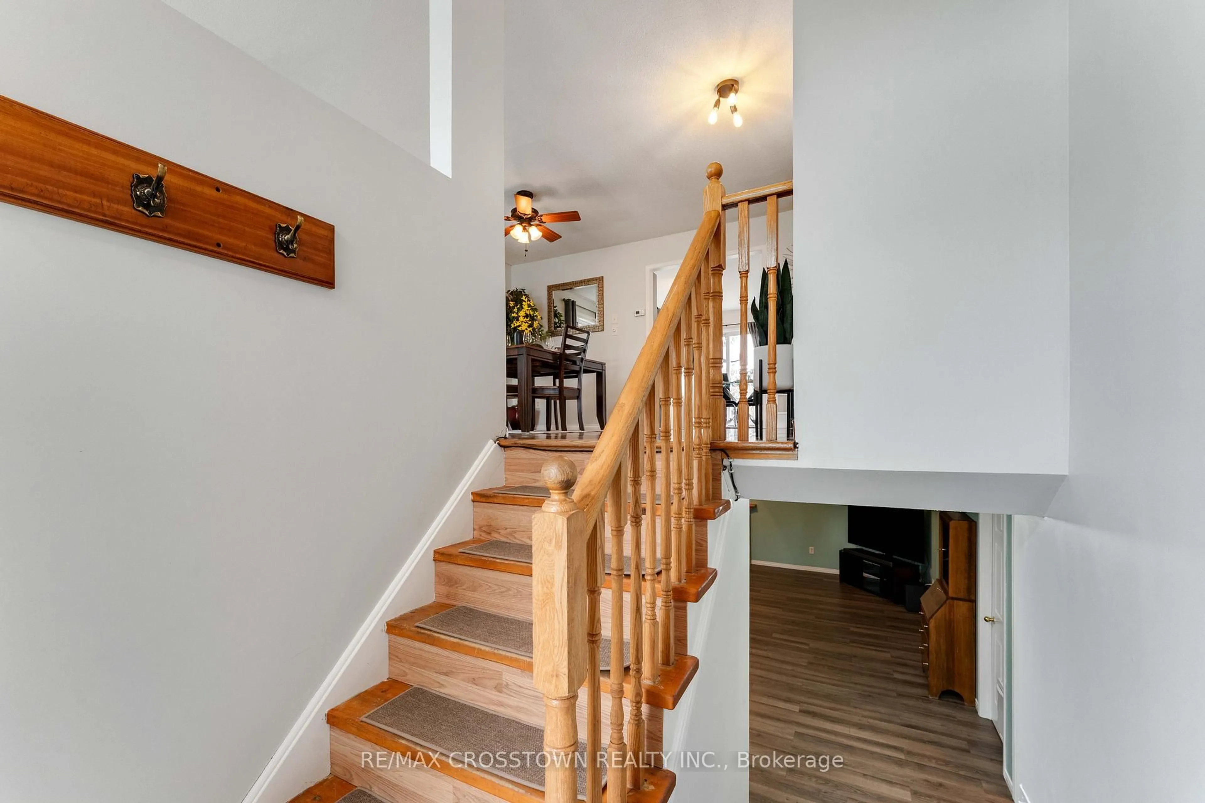 Unknown for 36 Leslie Ave, Barrie Ontario L4N 9N9