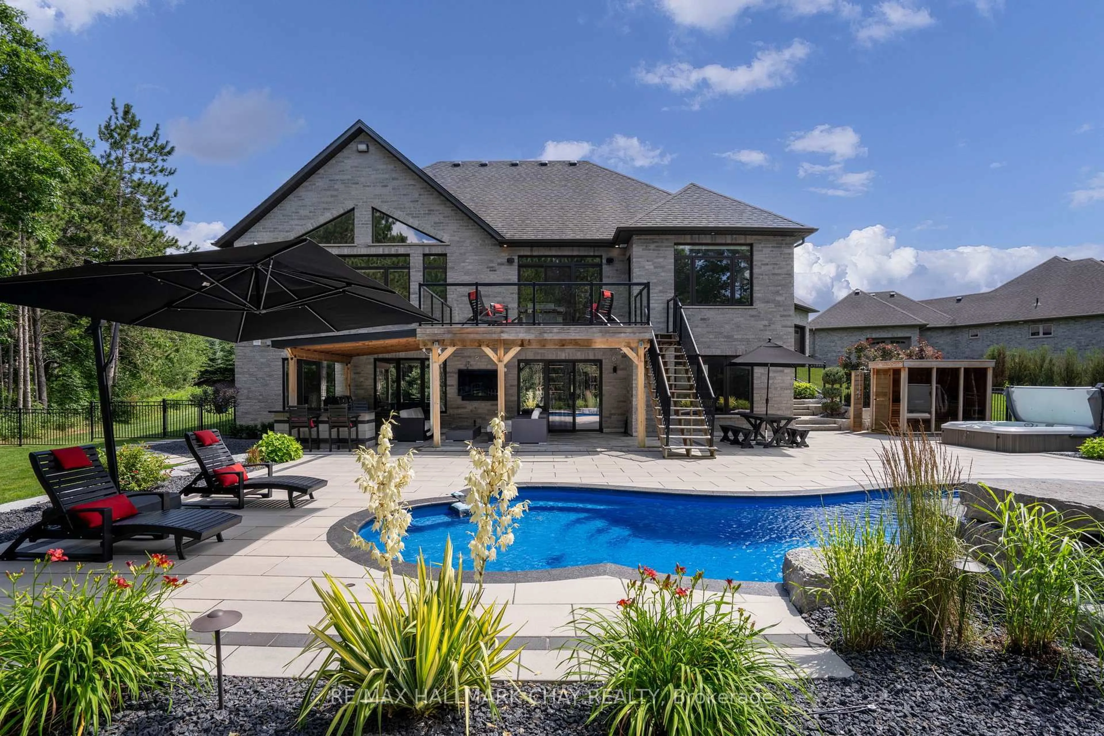 Unknown for 105 Mennill Dr, Springwater Ontario L0L 1Y3