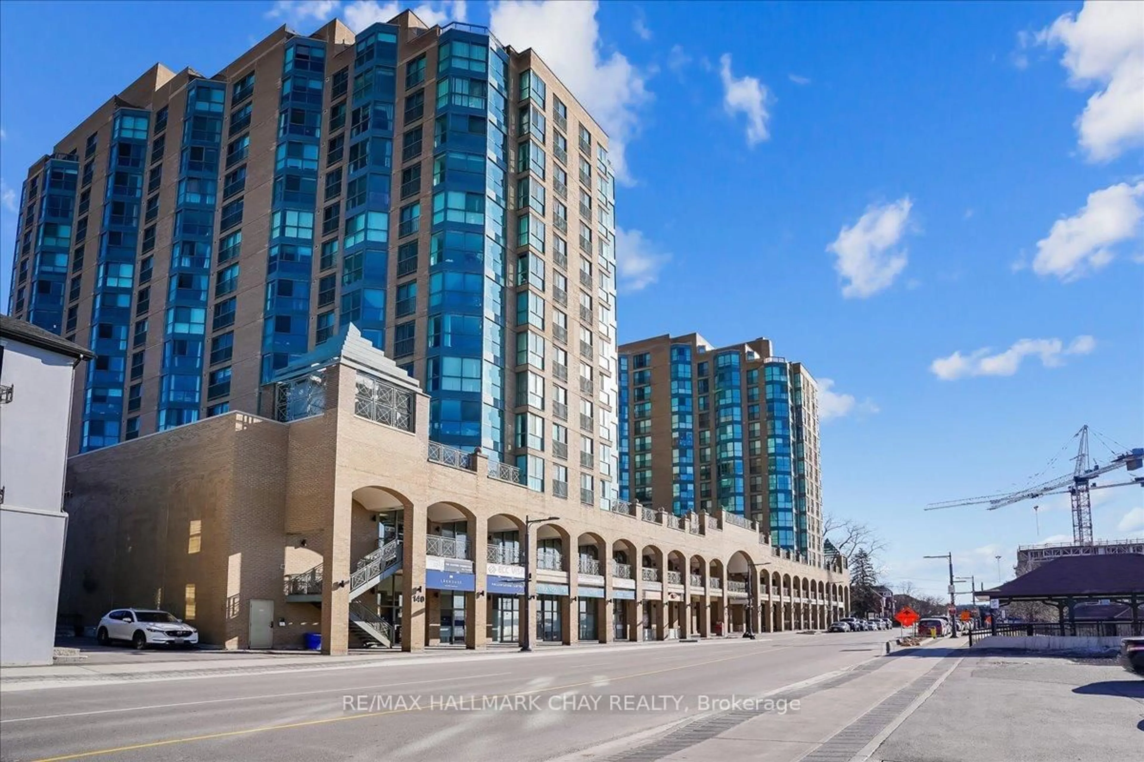 Unknown for 140 Dunlop St #805, Barrie Ontario L4M 6H9