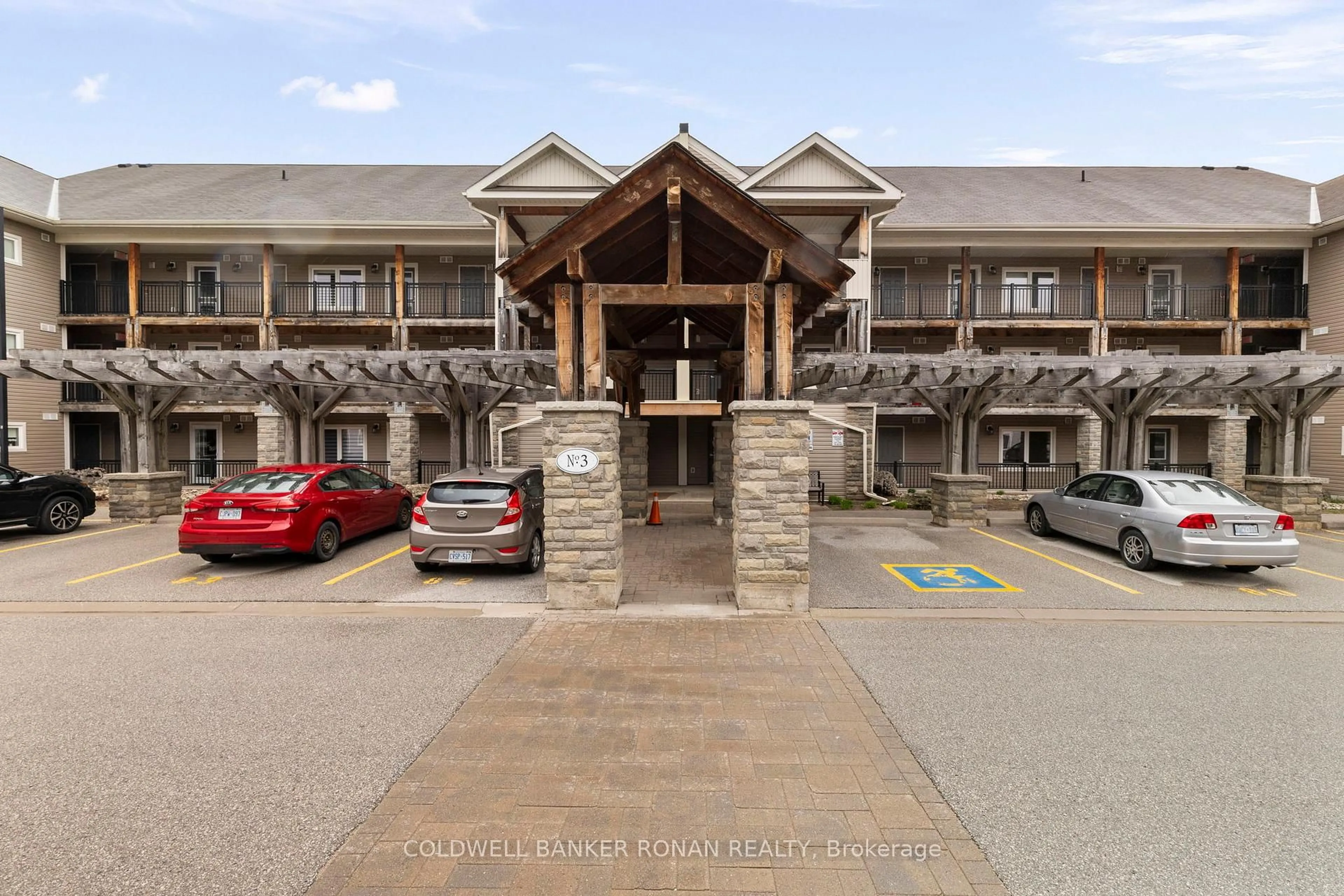 Unknown for 3 Brandy Lane Dr #205, Collingwood Ontario L9Y 0X4