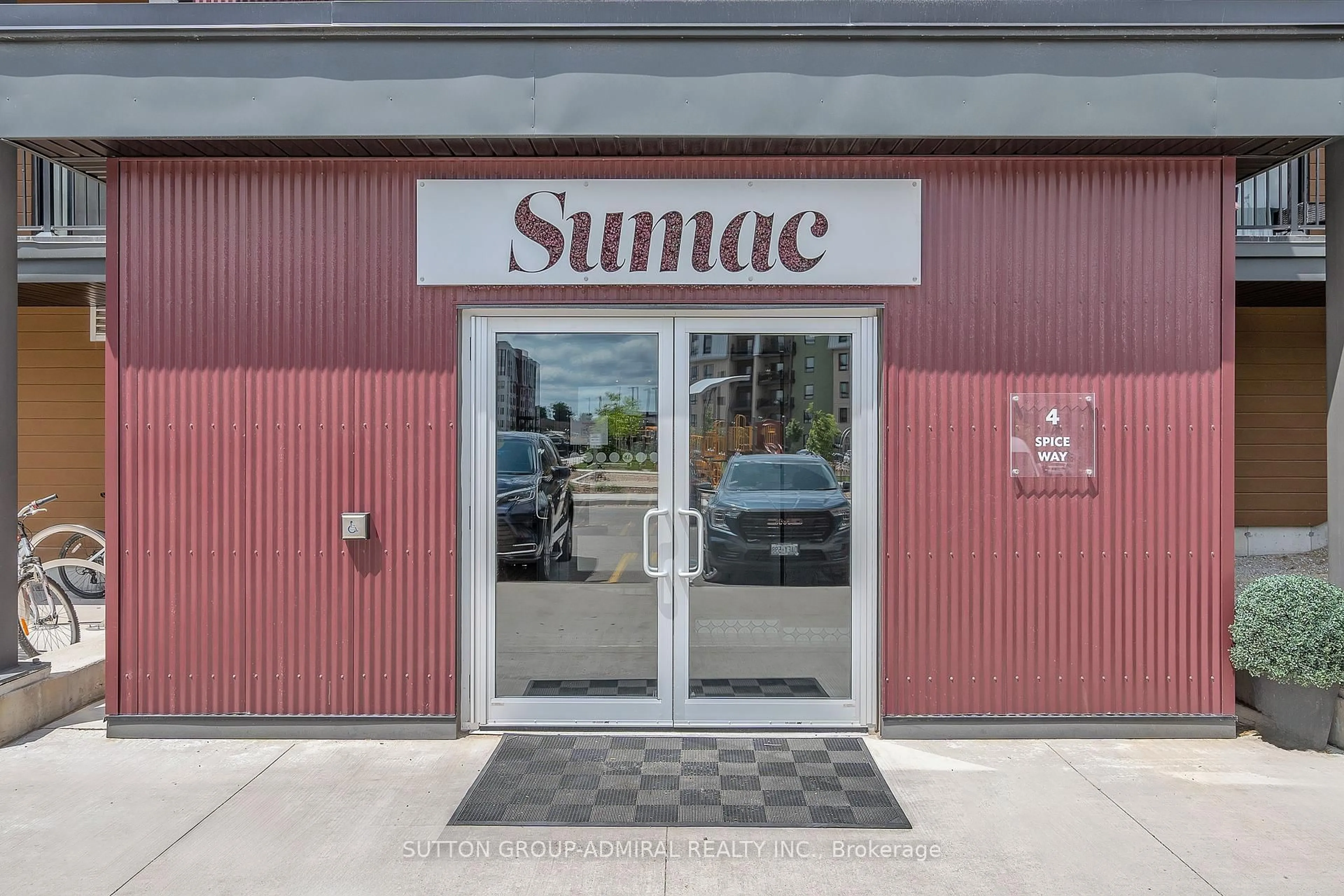 Unknown for 4 Spice Way #111, Barrie Ontario L9J 0M2