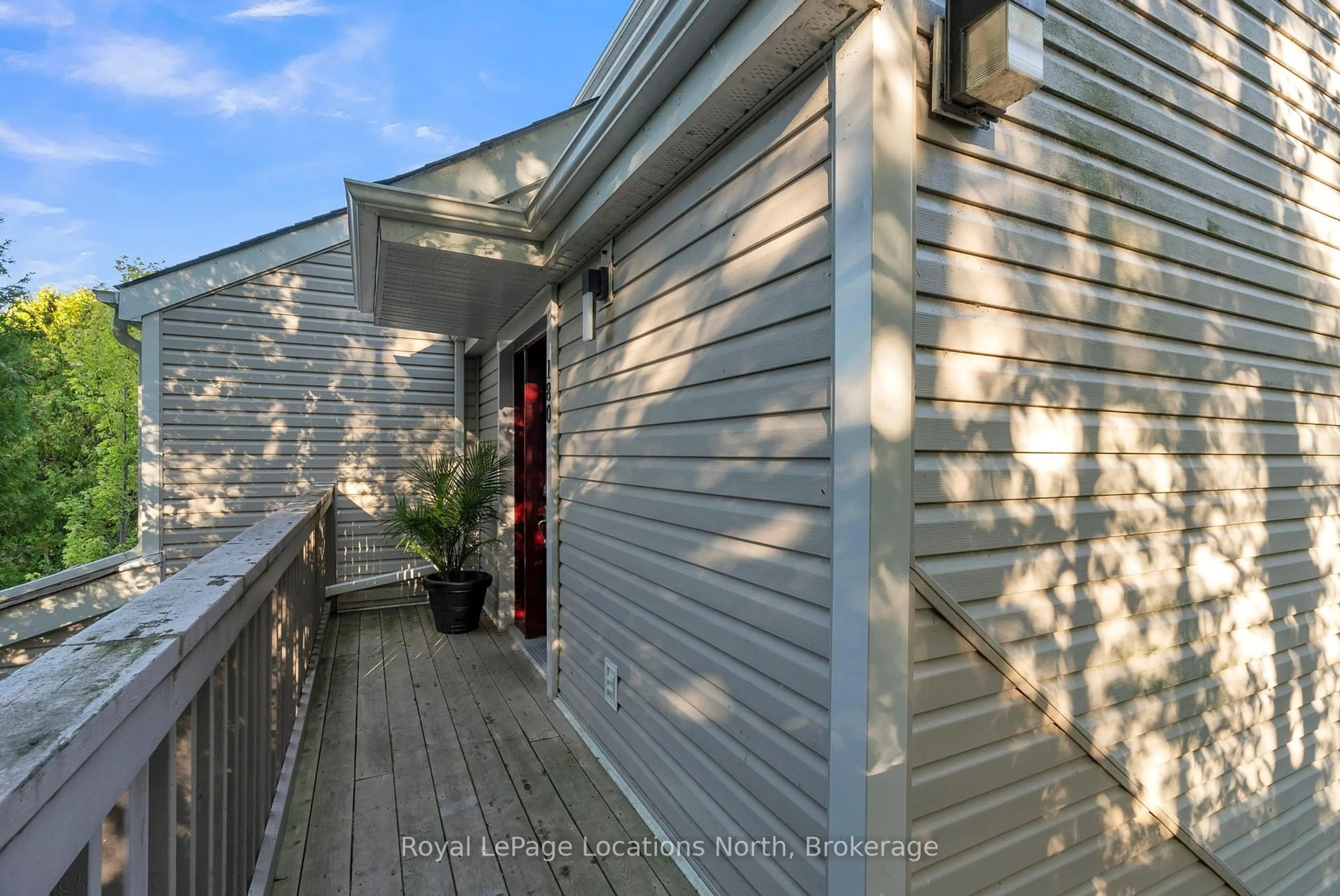 Unknown for 49 TROTT Blvd #180, Collingwood Ontario L9Y 5B8
